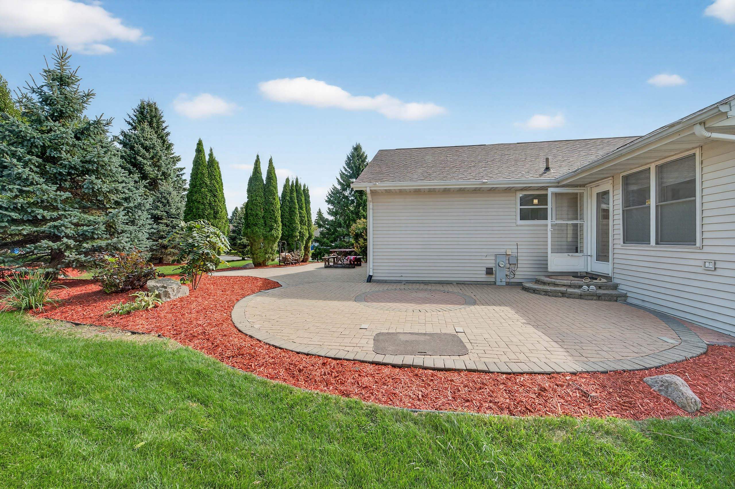 6783 Bootmaker Way