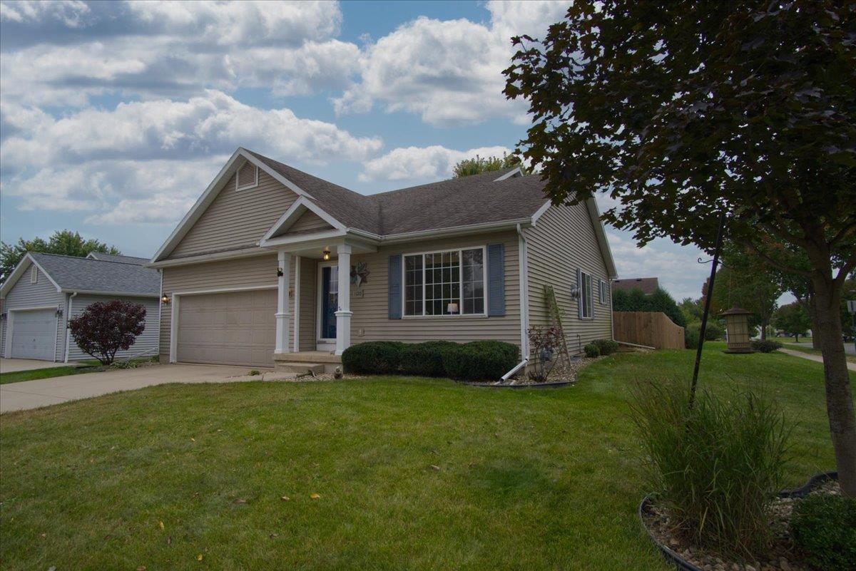1120 Hemlock Drive