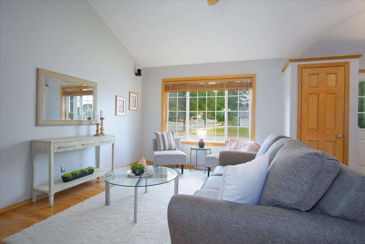 1120 Hemlock Drive