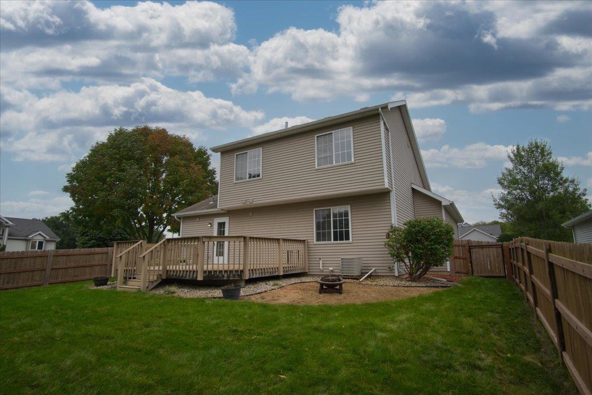 1120 Hemlock Drive