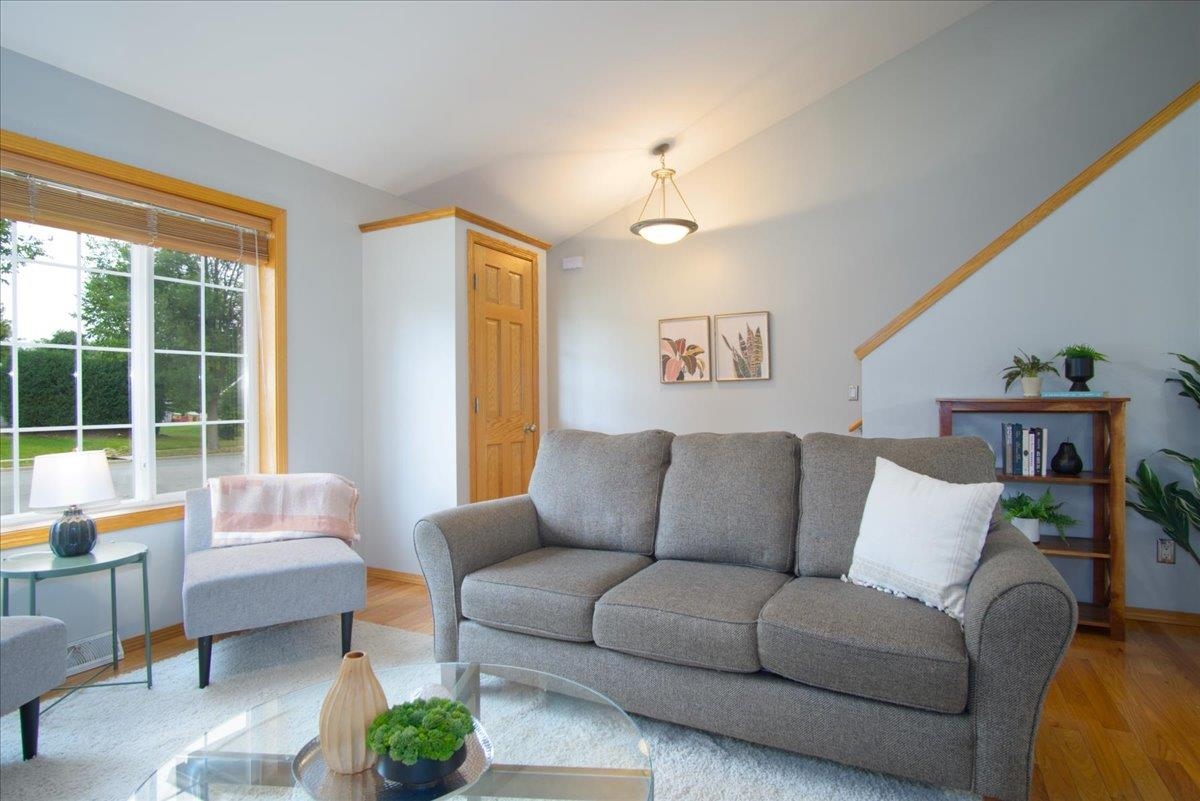 1120 Hemlock Drive