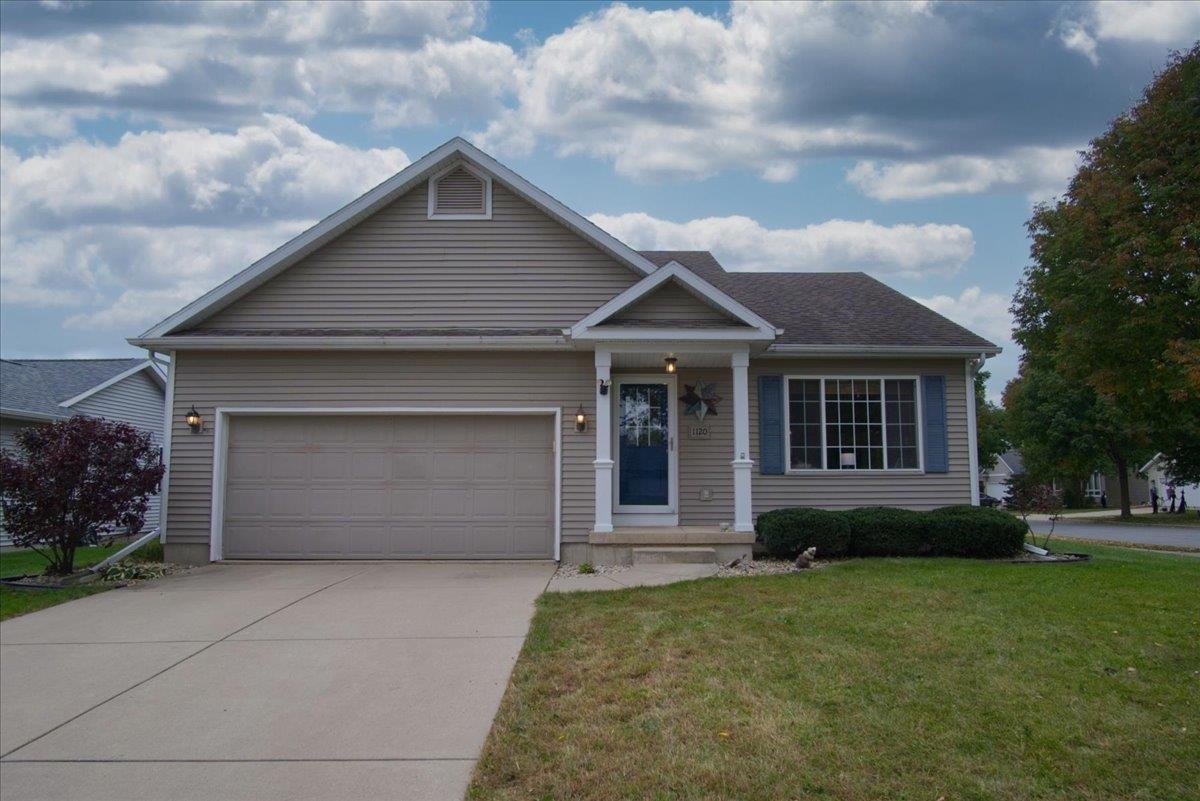 1120 Hemlock Drive