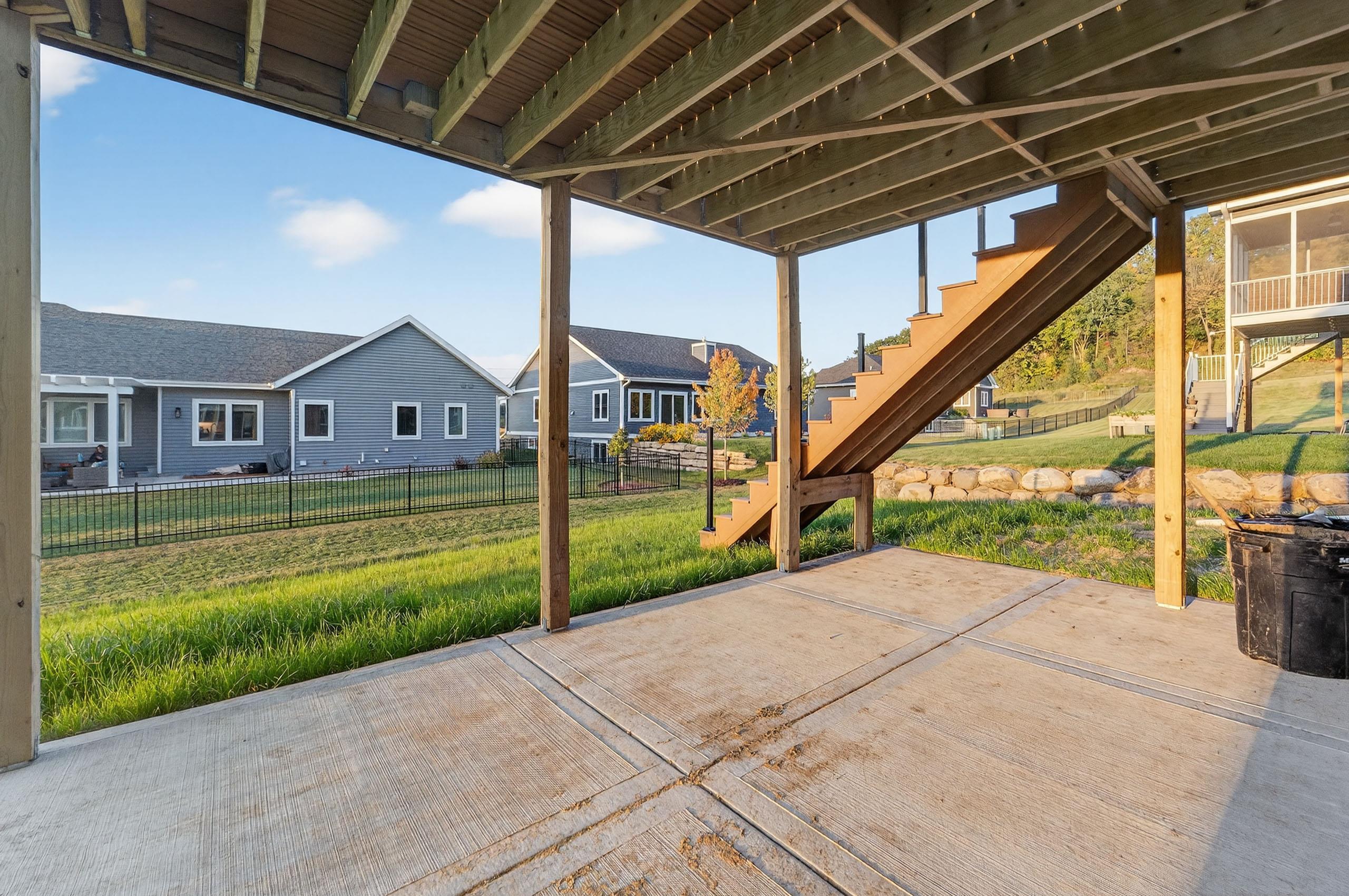 1407 Ridgetrail Drive