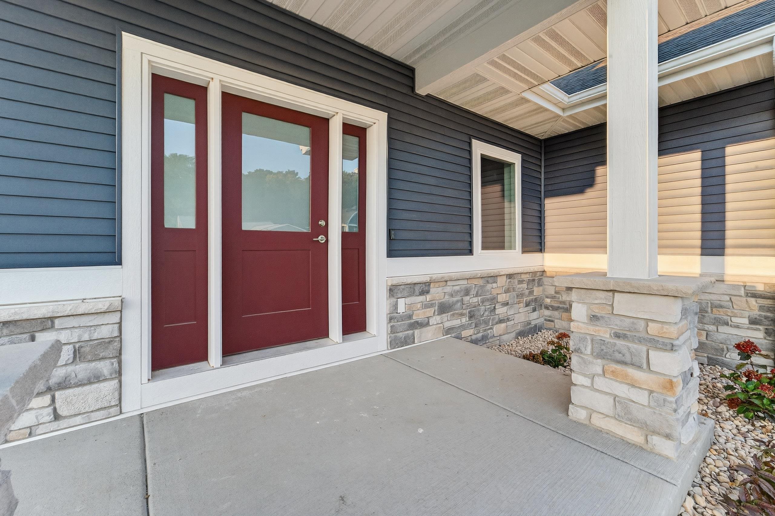 1407 Ridgetrail Drive