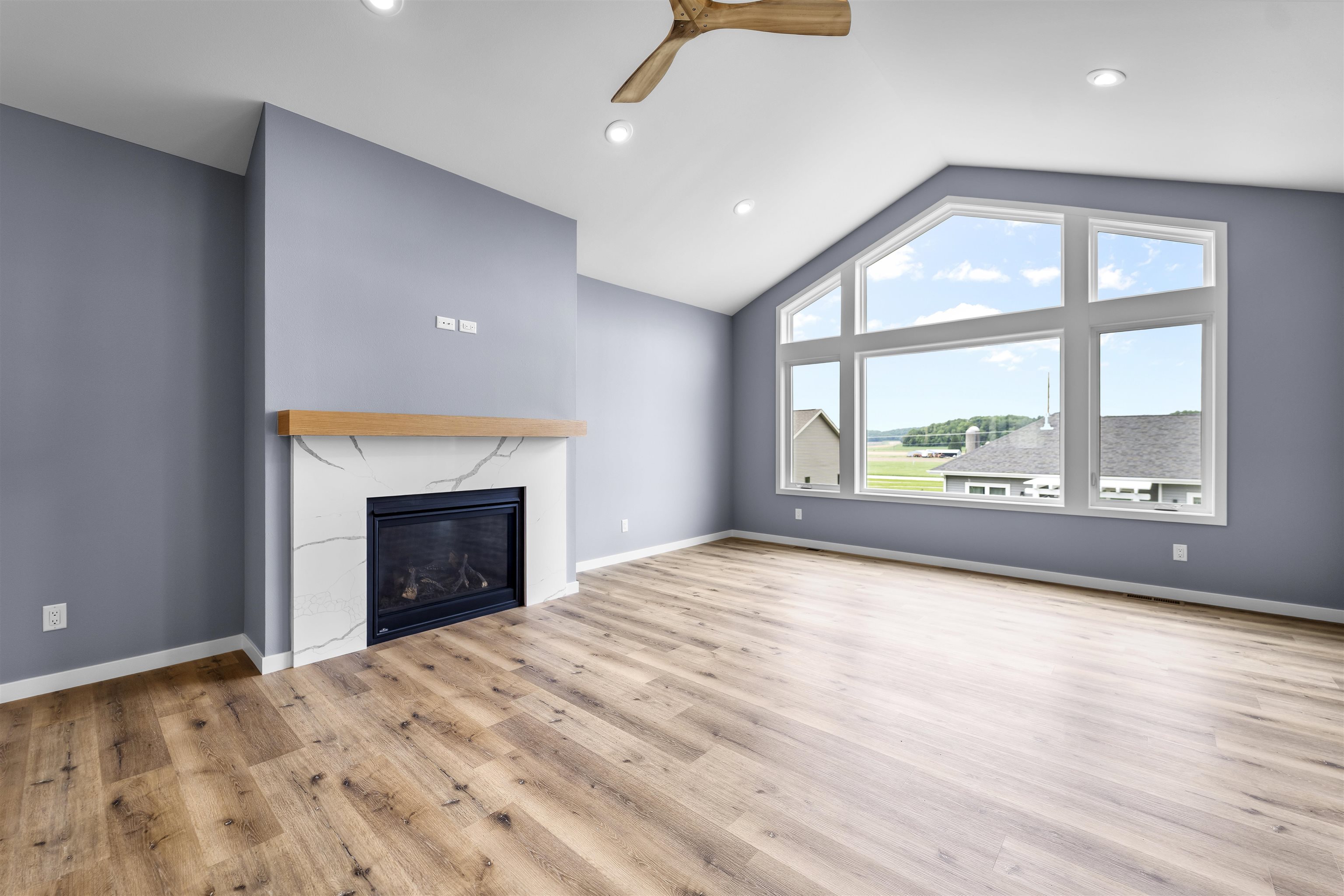 1407 Ridgetrail Drive