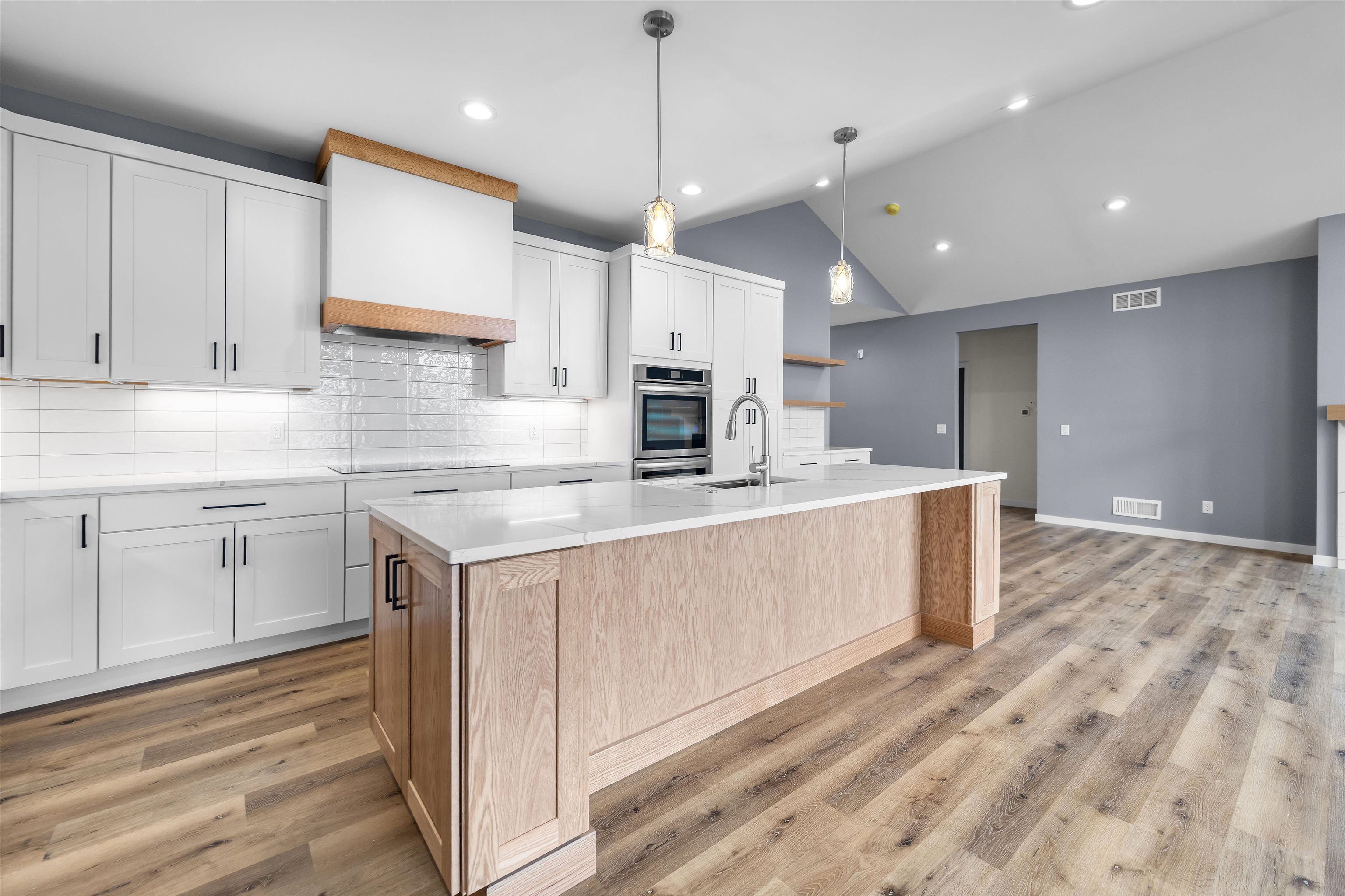 1407 Ridgetrail Drive