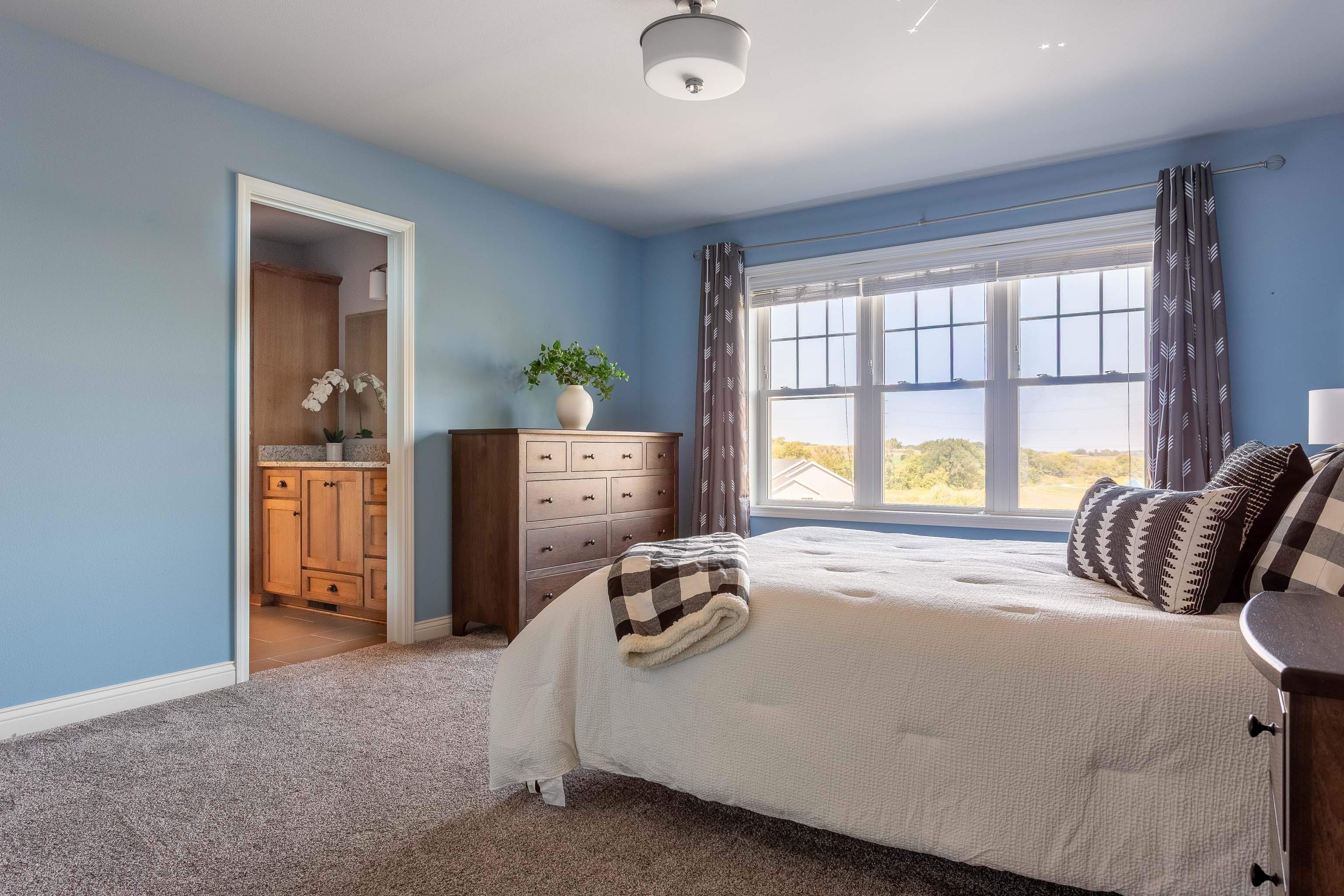 4741 Daybreak Court