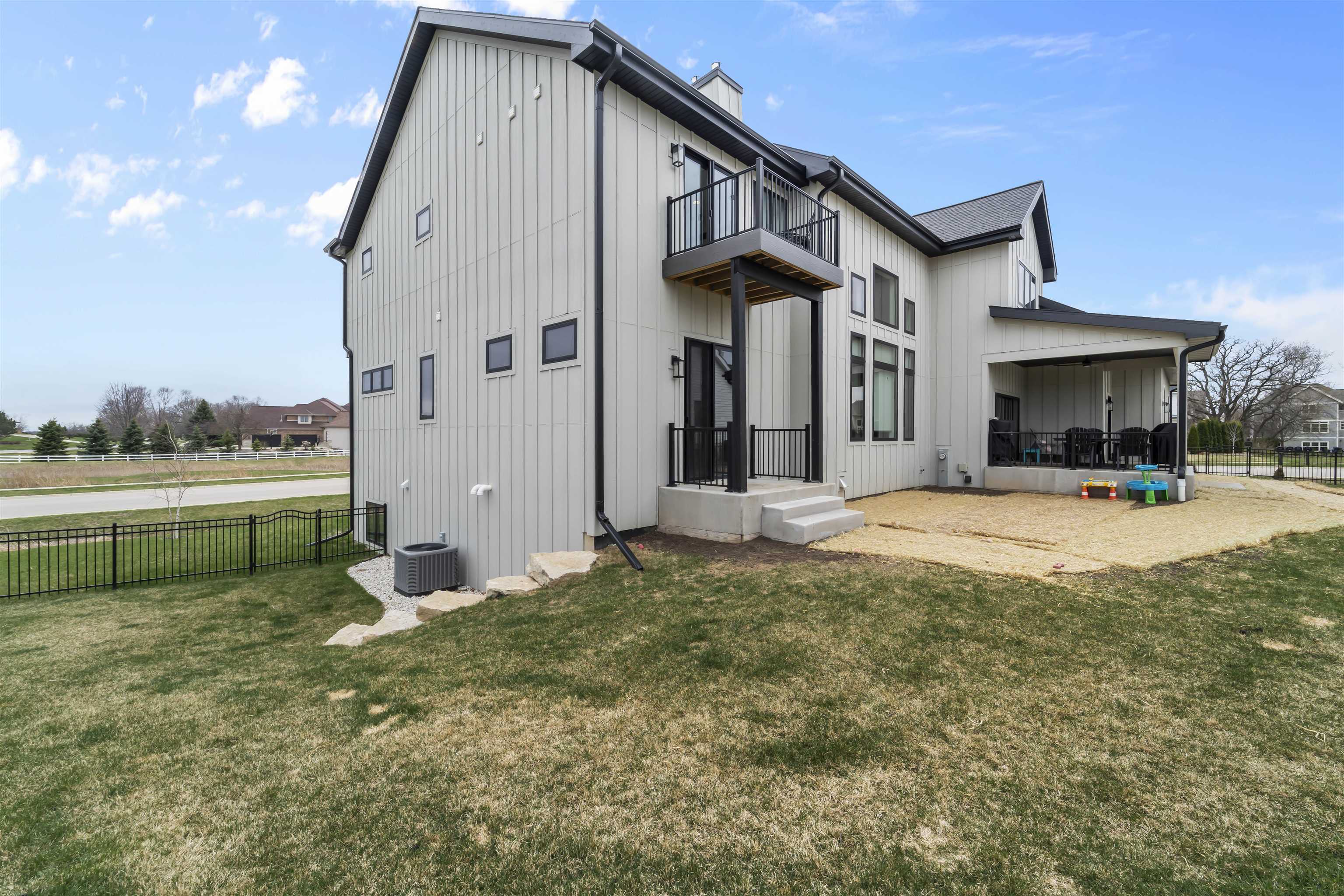 5606 Shenandoah Drive