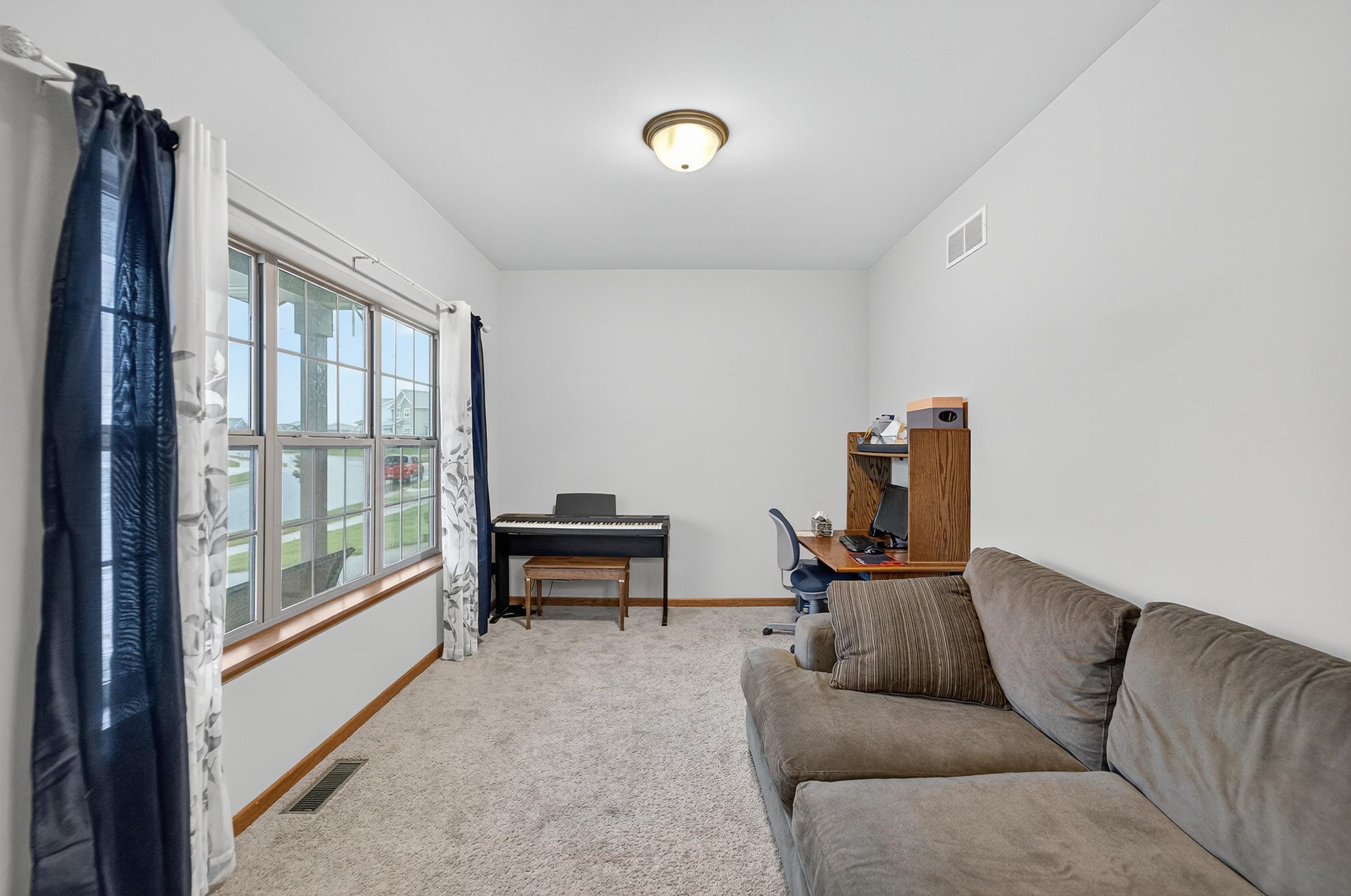 1063 Parks Avenue