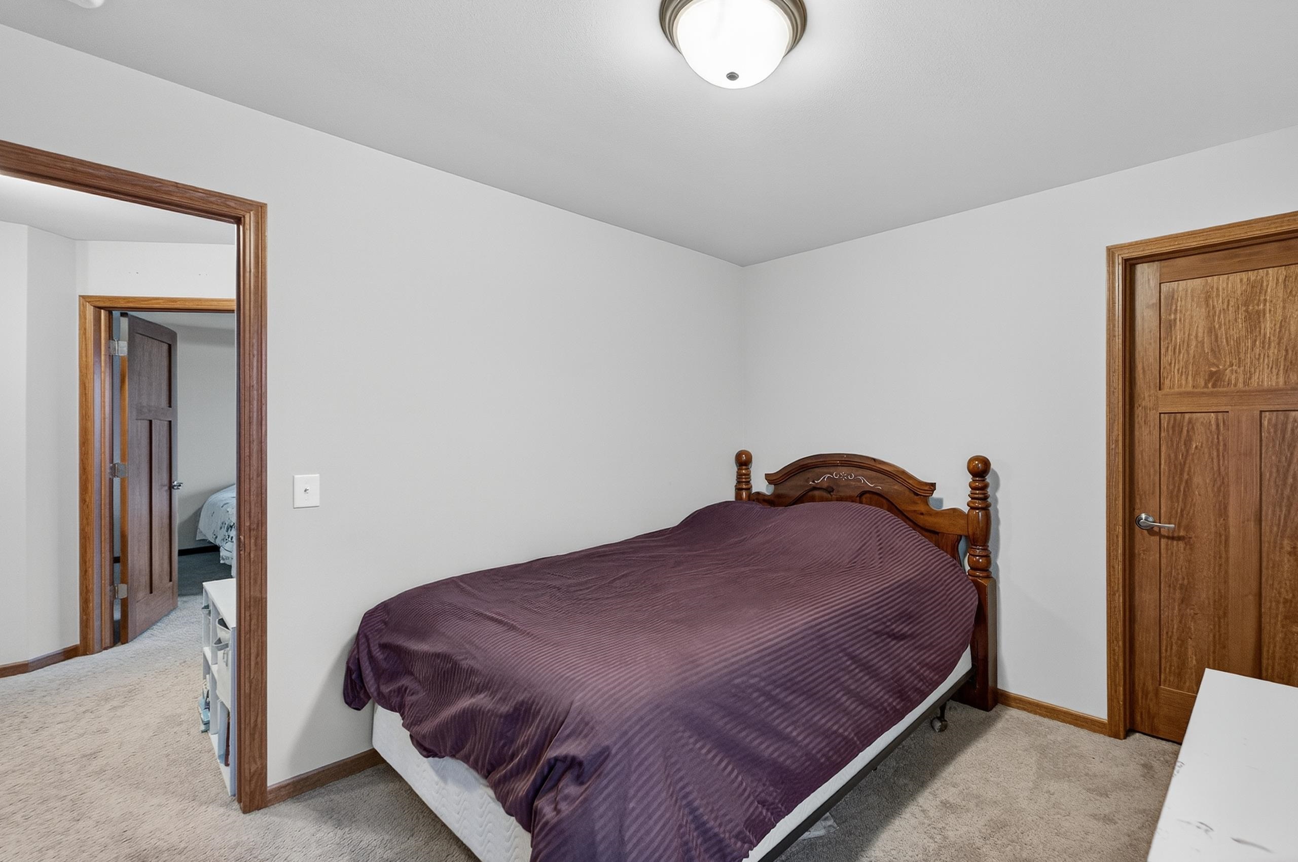 1063 Parks Avenue