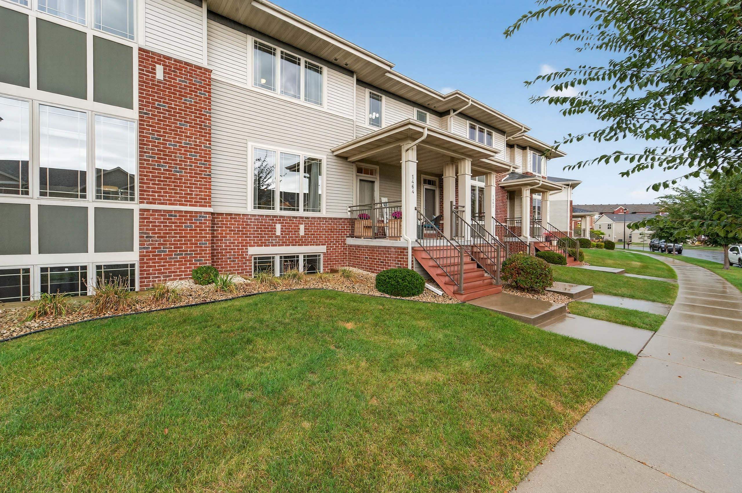 1464 Smithfield Drive
