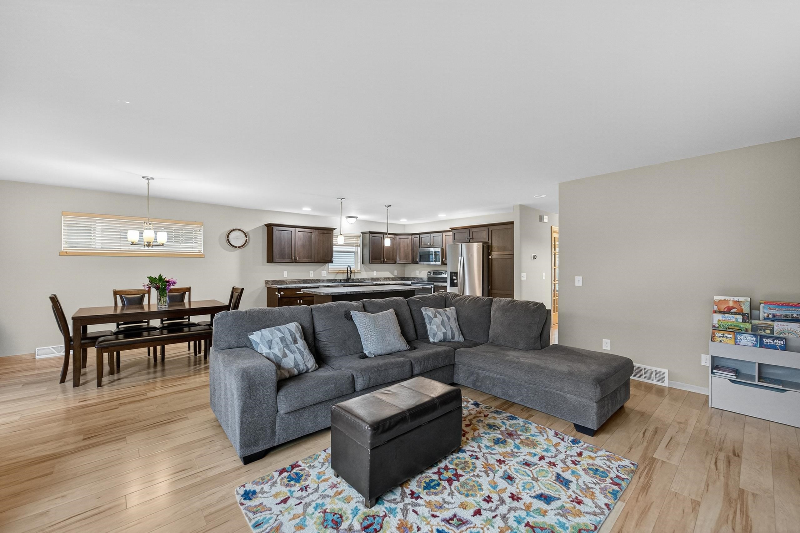 9346 Vista Meadow Drive