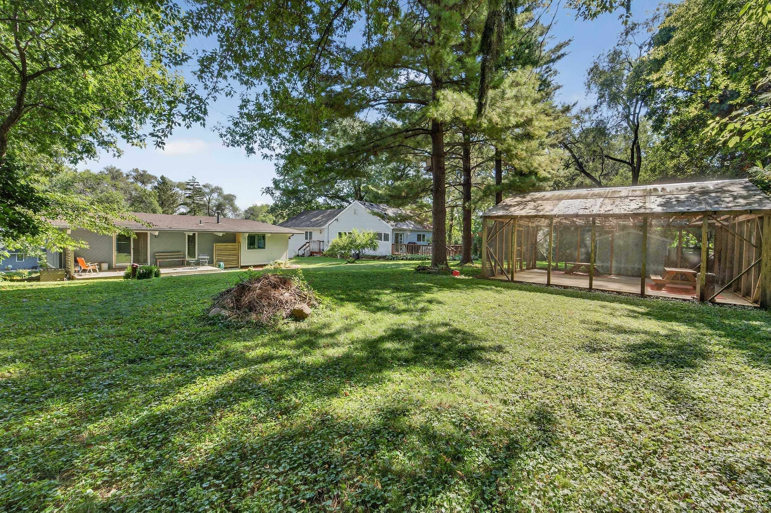 2889 Waubesa Avenue