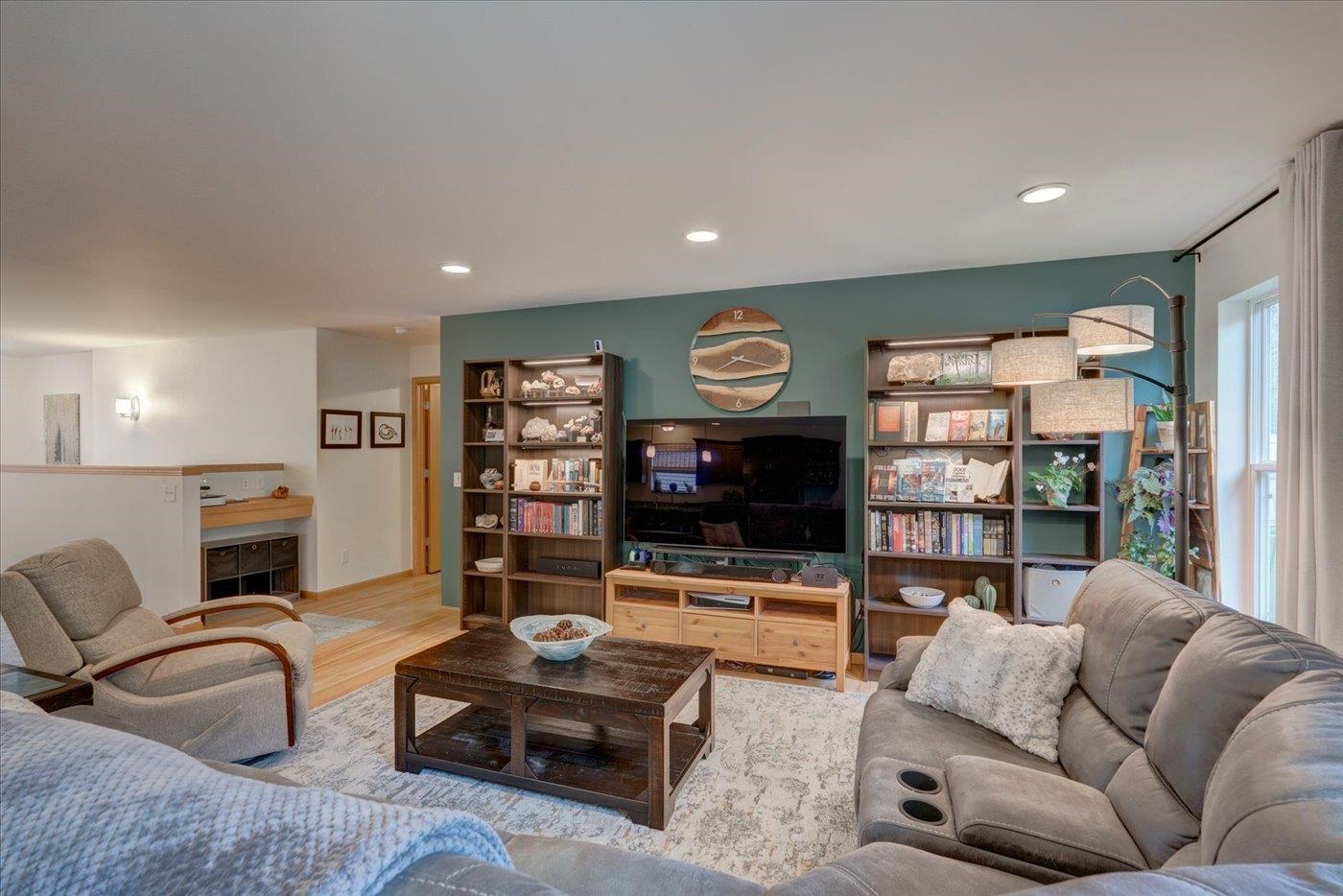 9014 Silkwood Trail