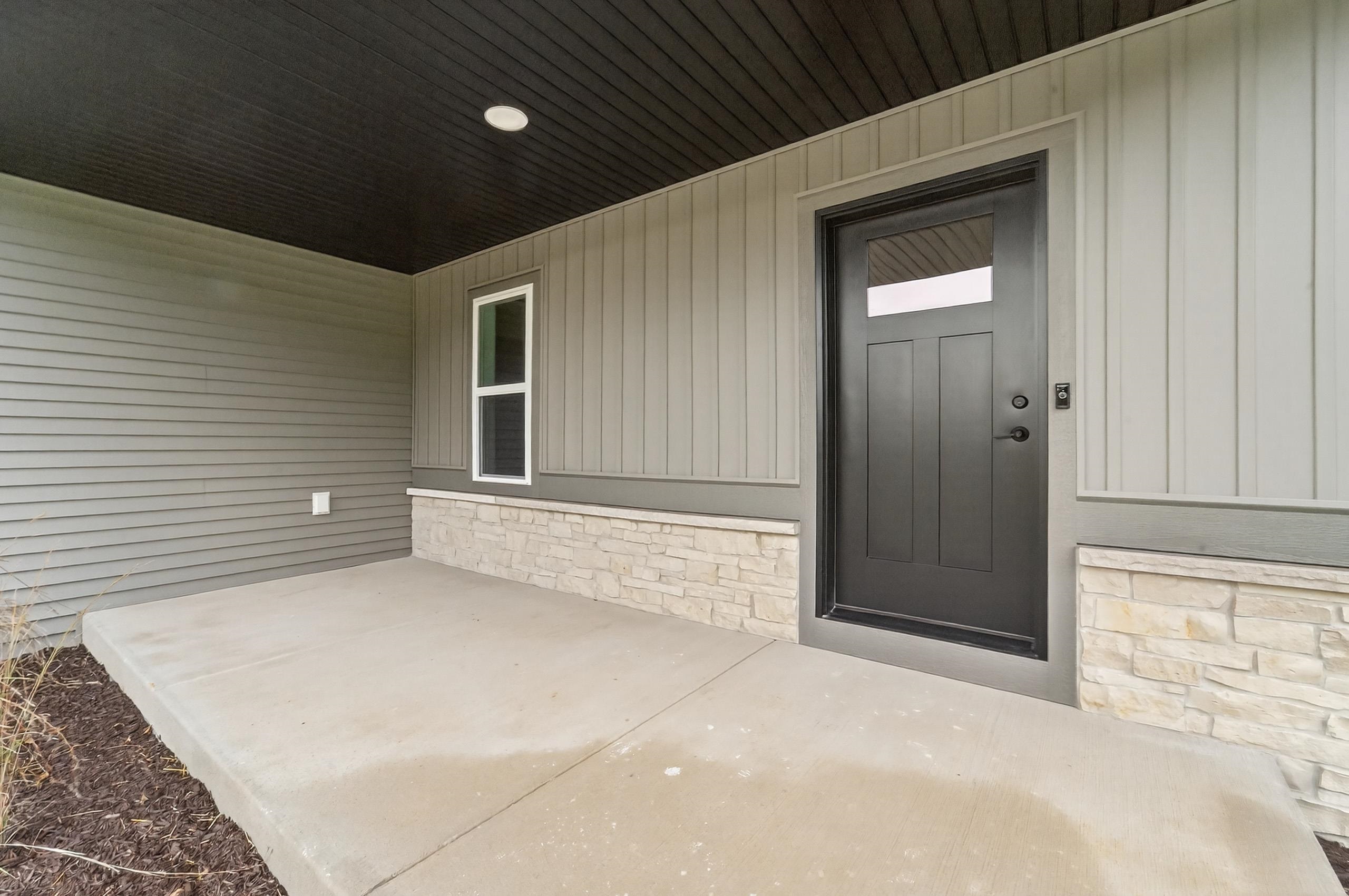 406 Ridge Drive