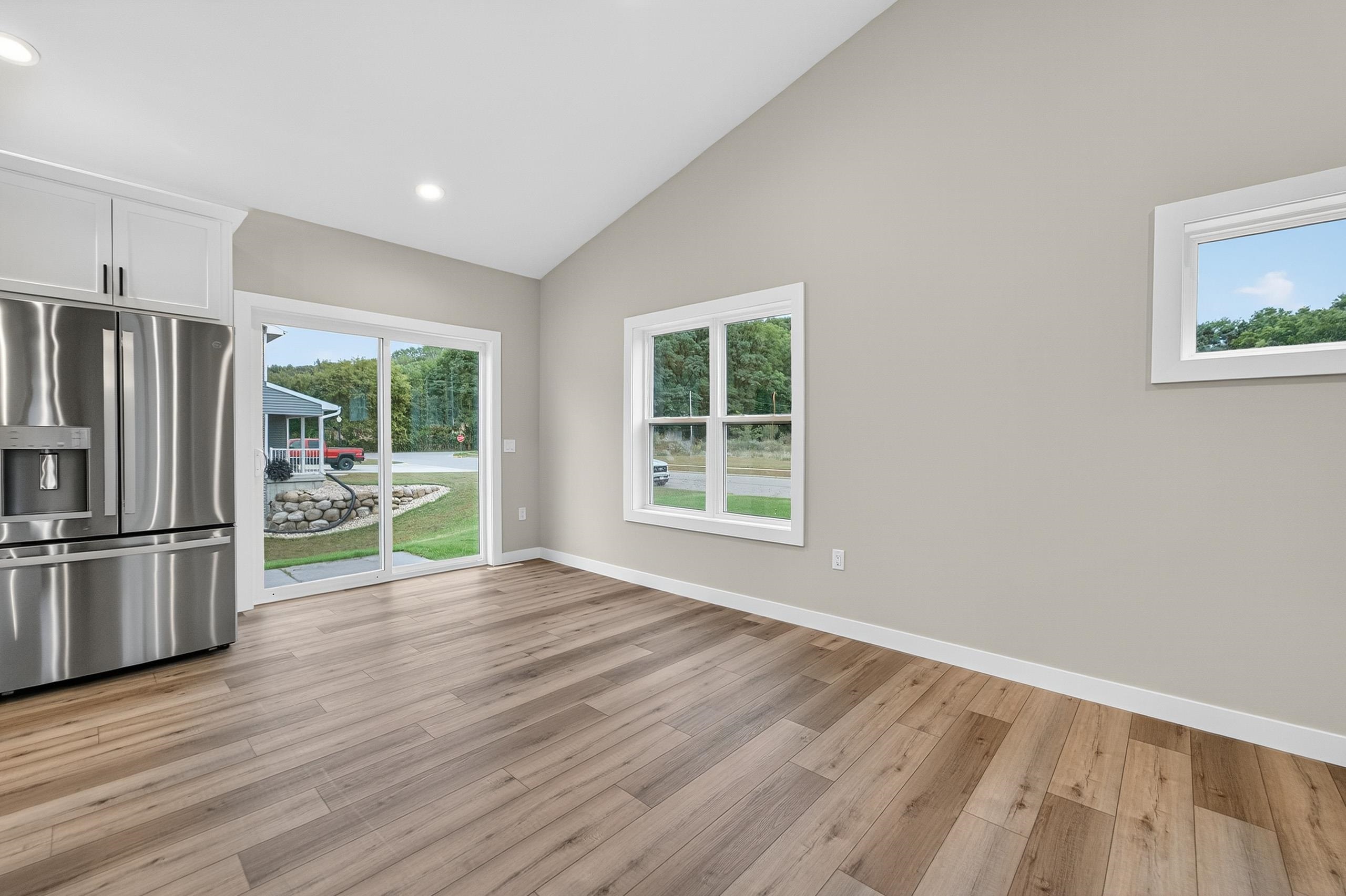 406 Ridge Drive