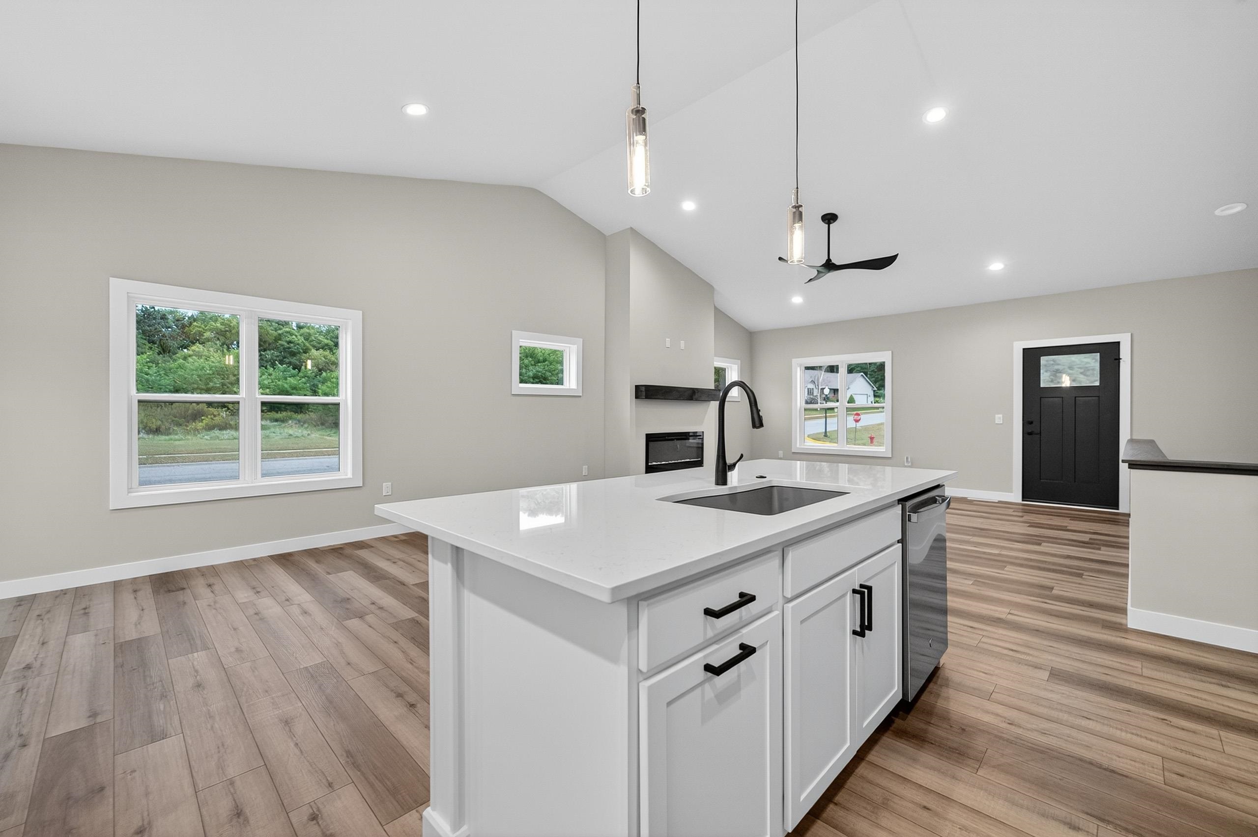 406 Ridge Drive