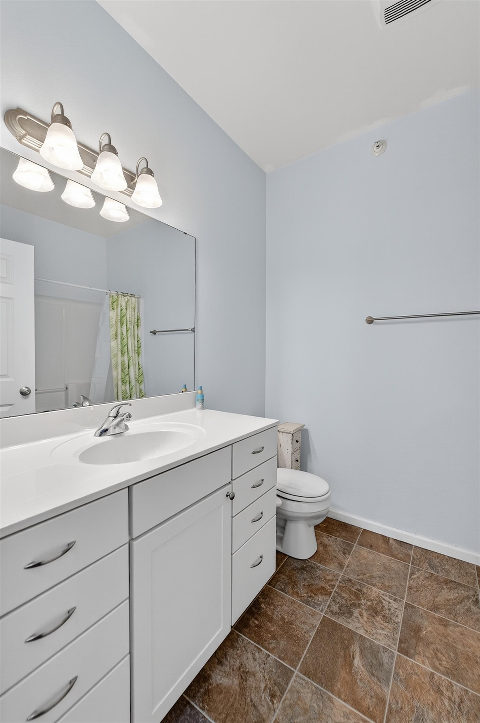 5831 Lupine Lane 302