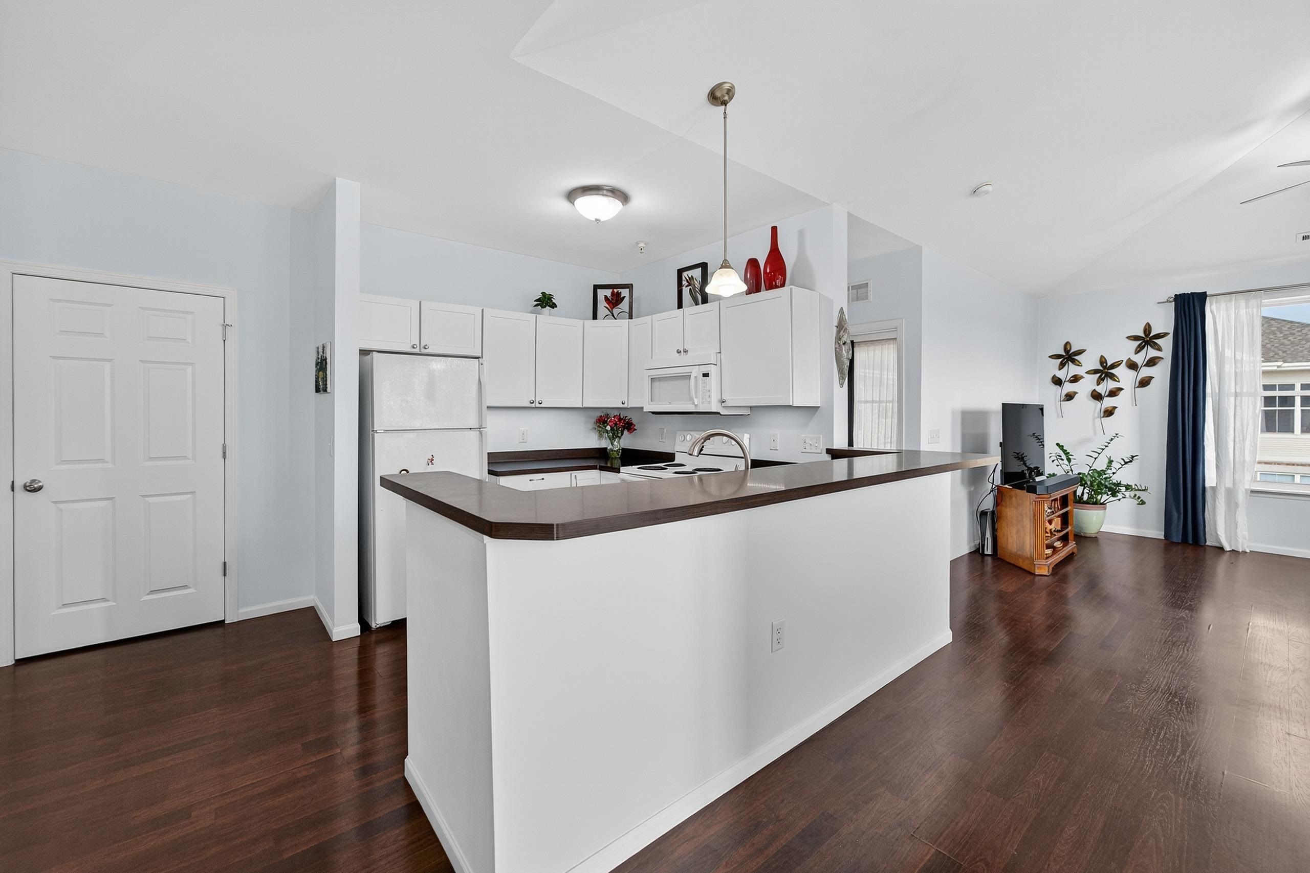 5831 Lupine Lane 302