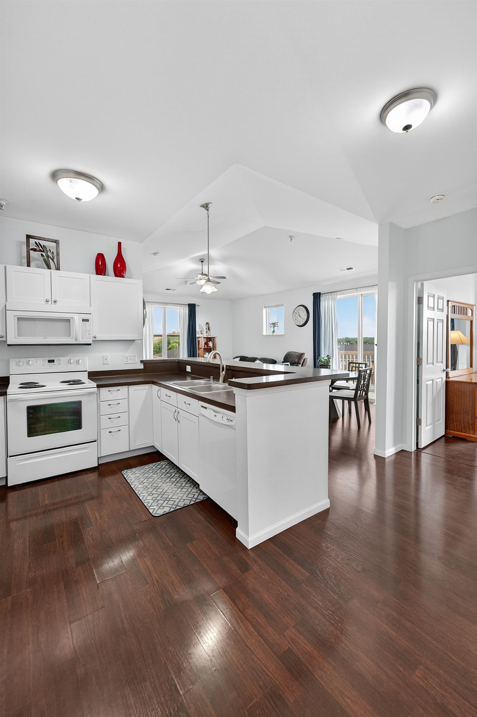 5831 Lupine Lane 302