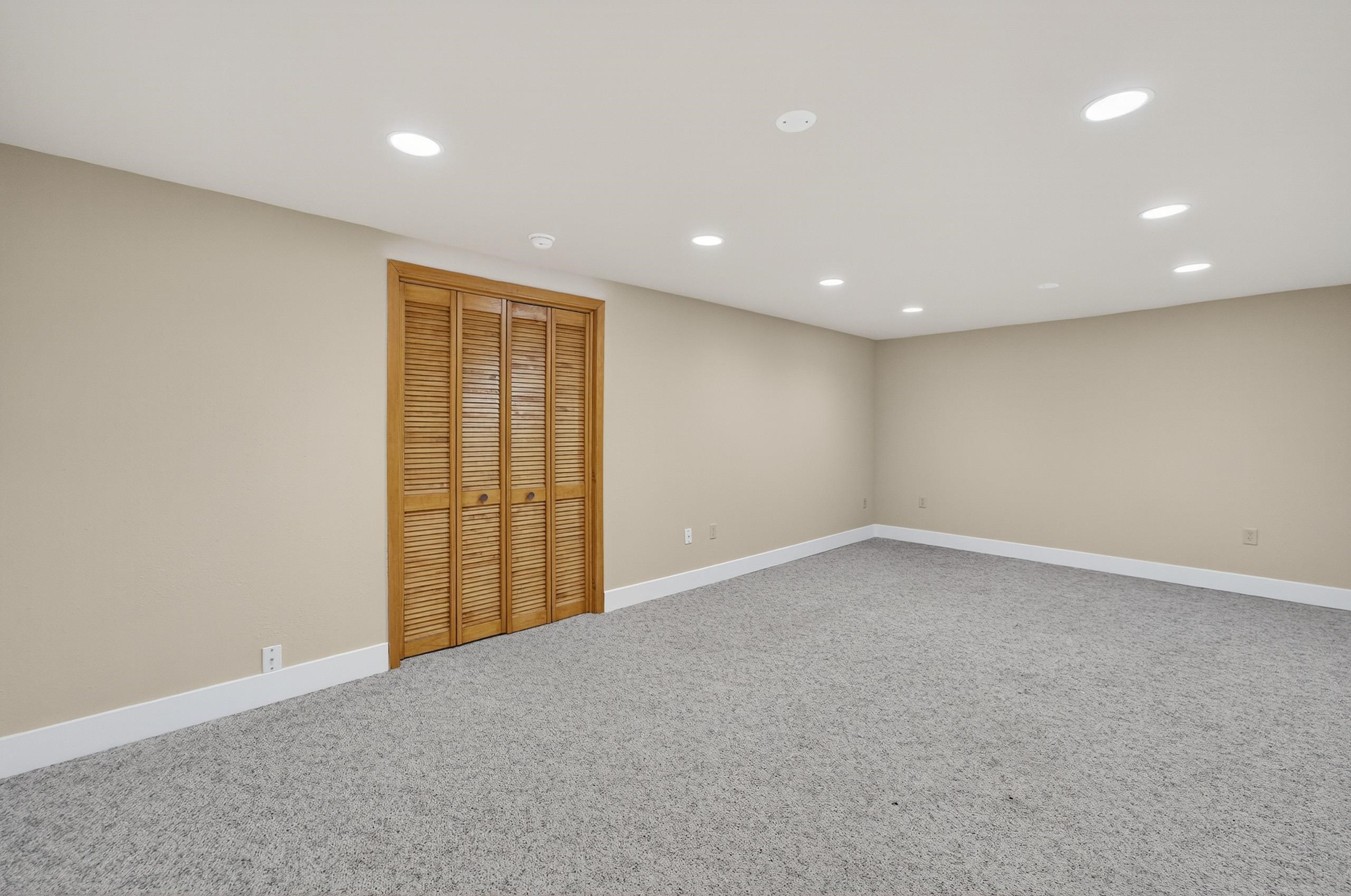 994 Chandler Lane