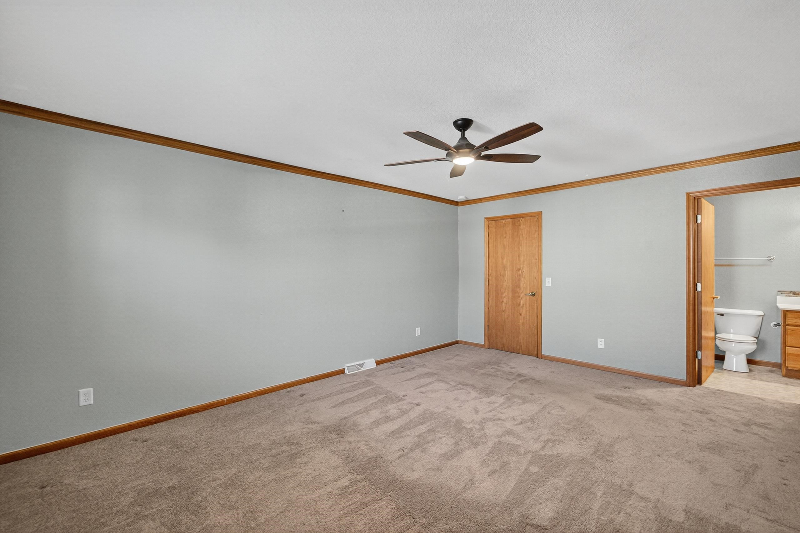 994 Chandler Lane