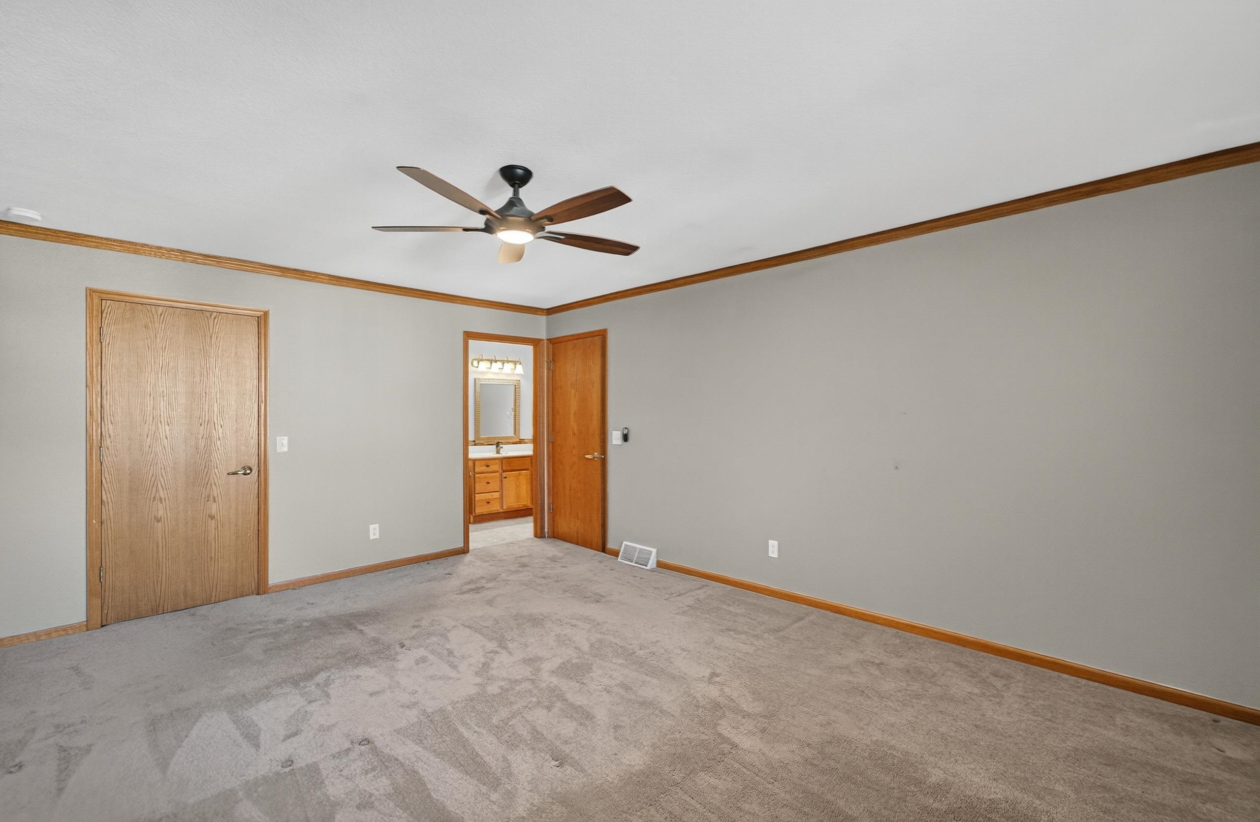 994 Chandler Lane