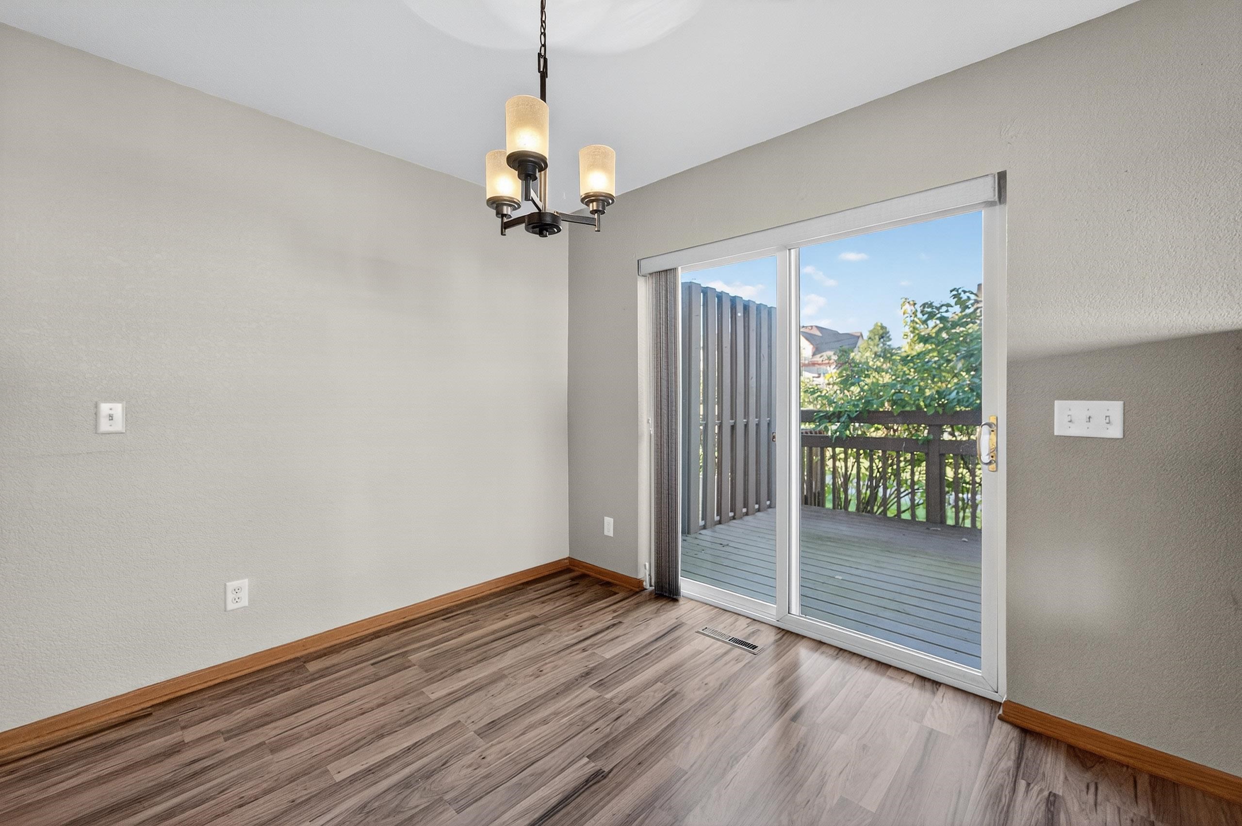994 Chandler Lane