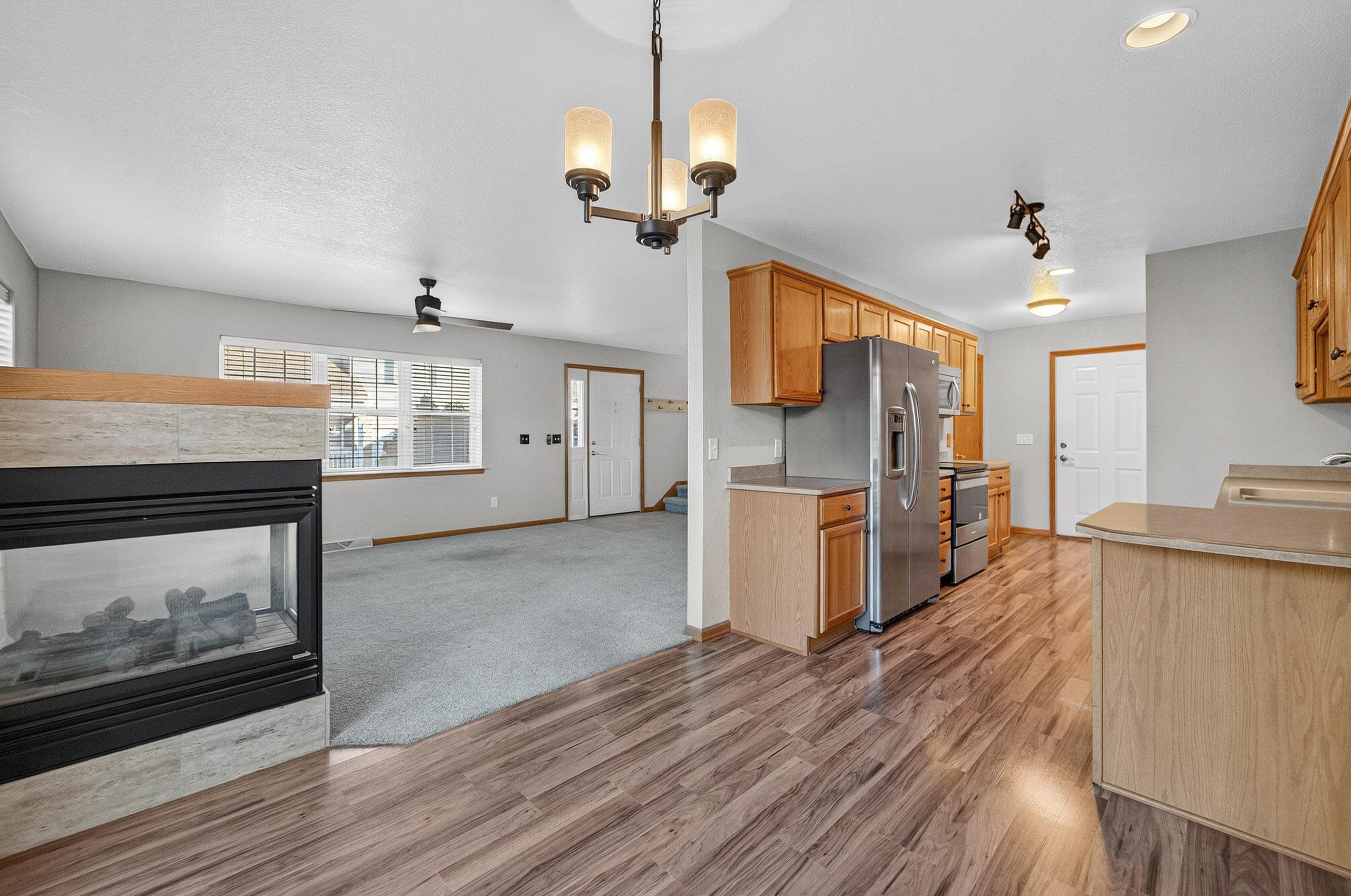 994 Chandler Lane