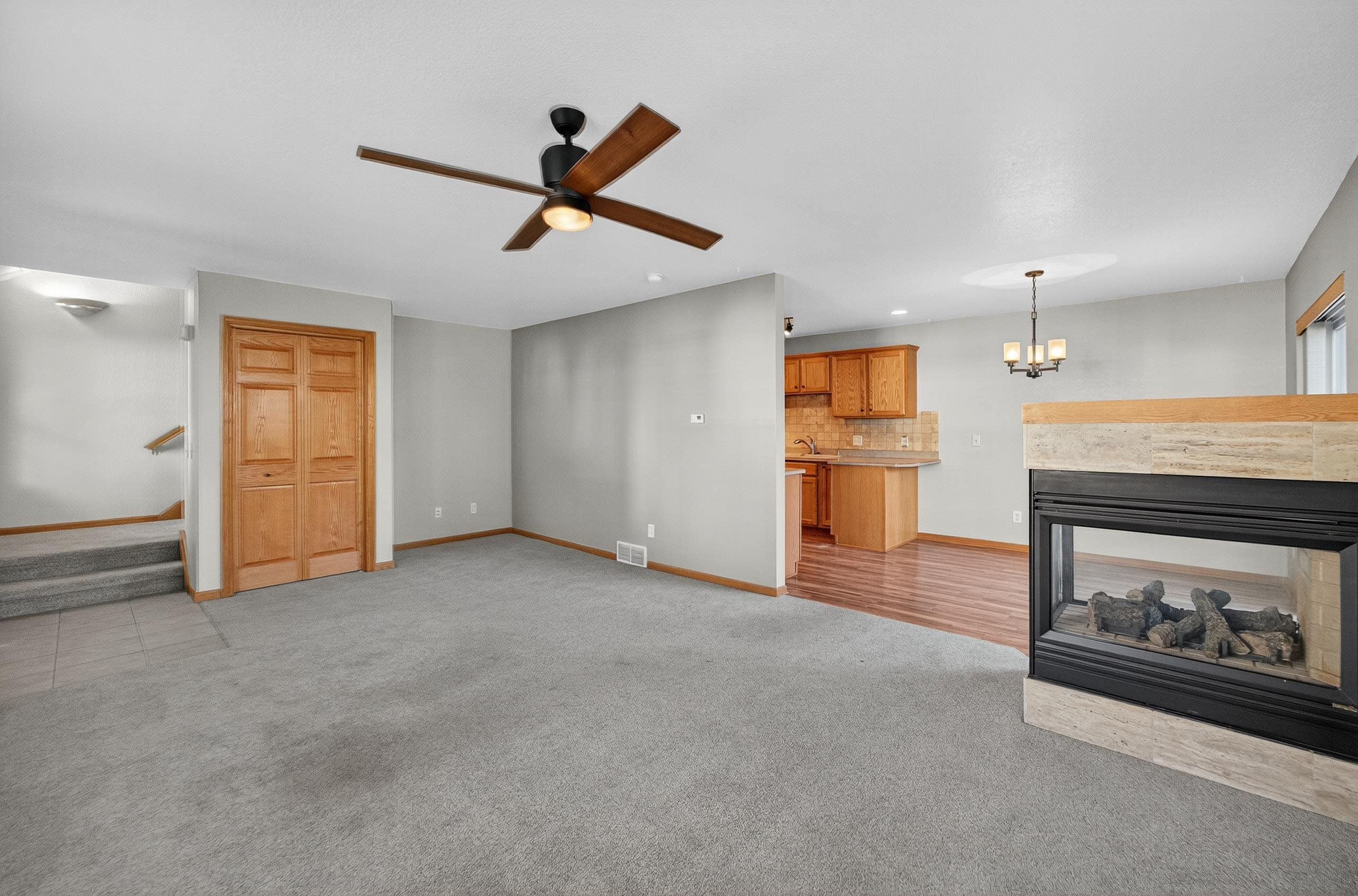 994 Chandler Lane