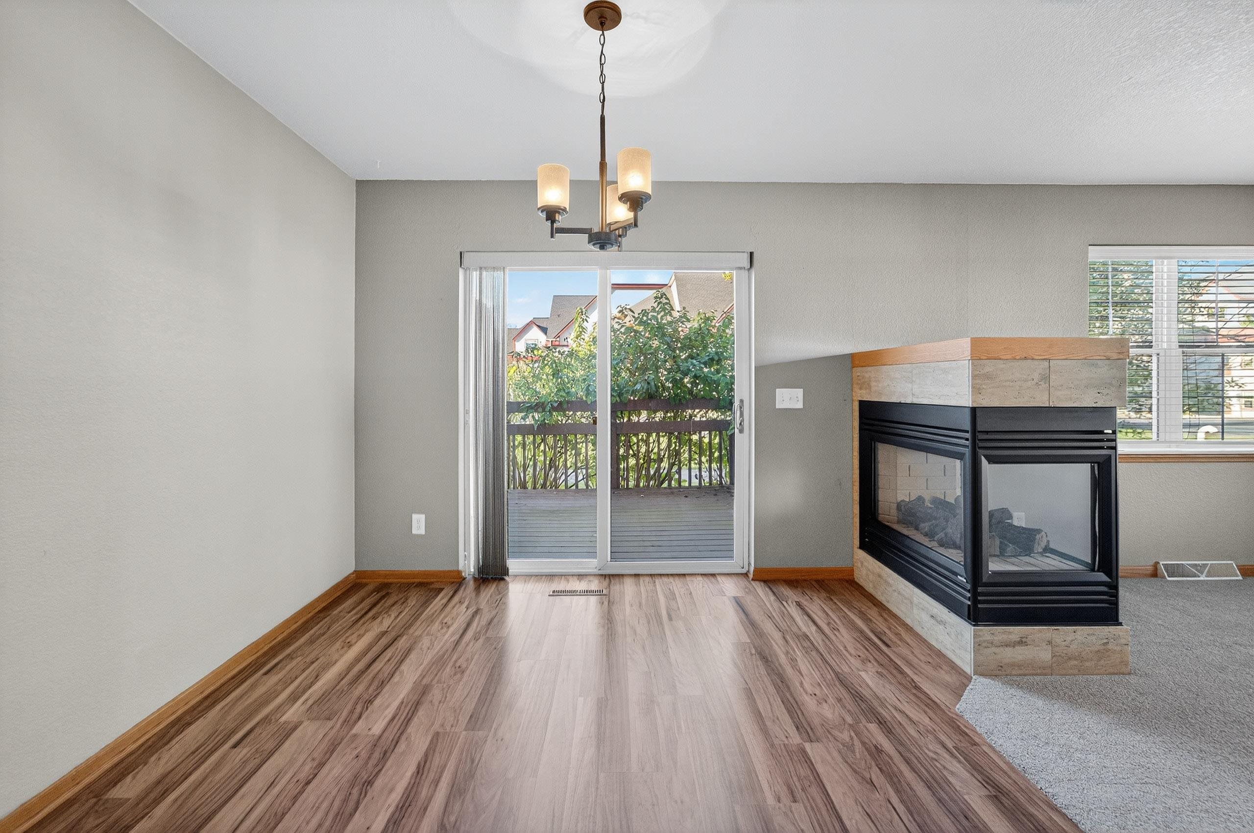 994 Chandler Lane