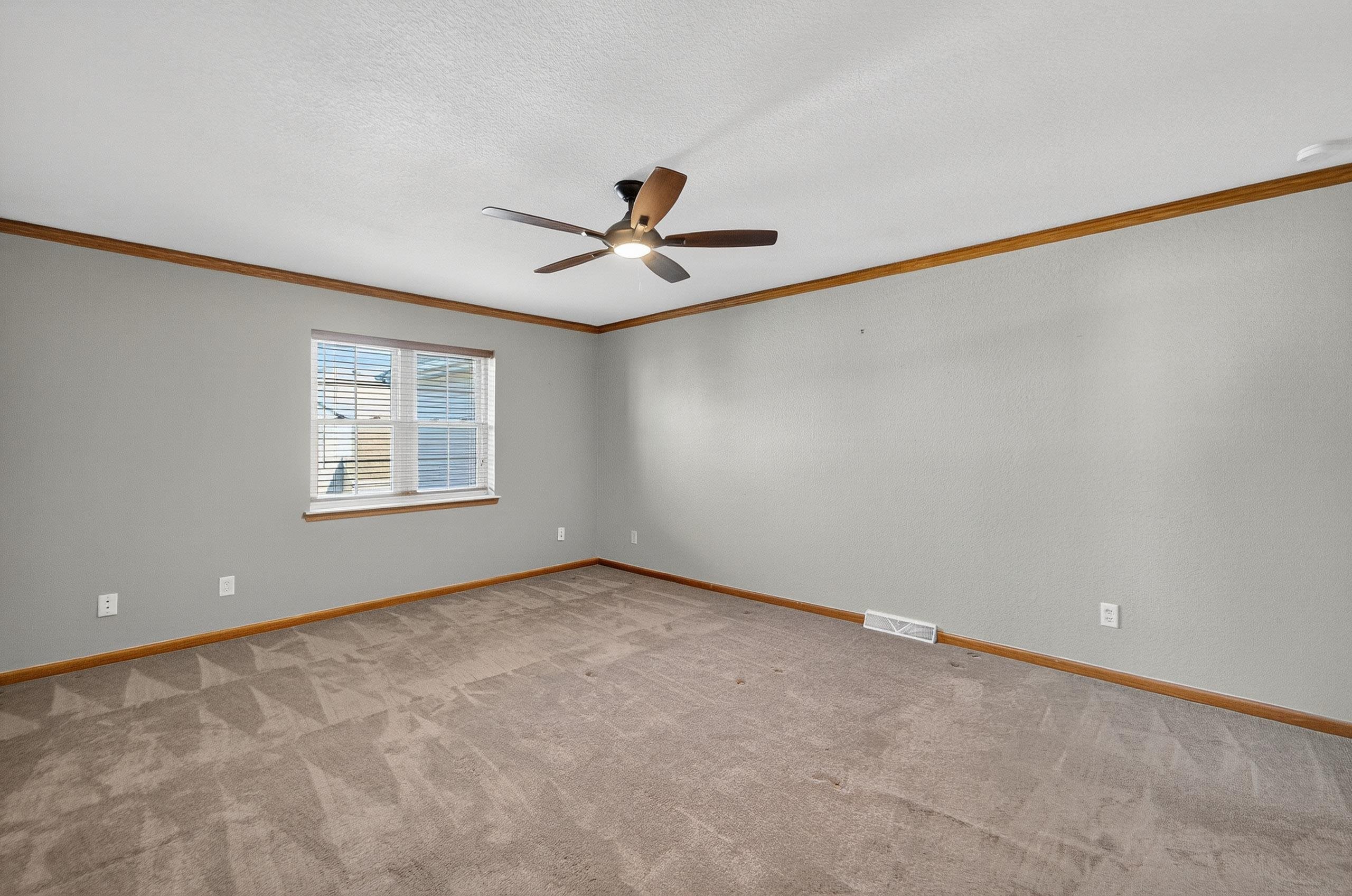 994 Chandler Lane