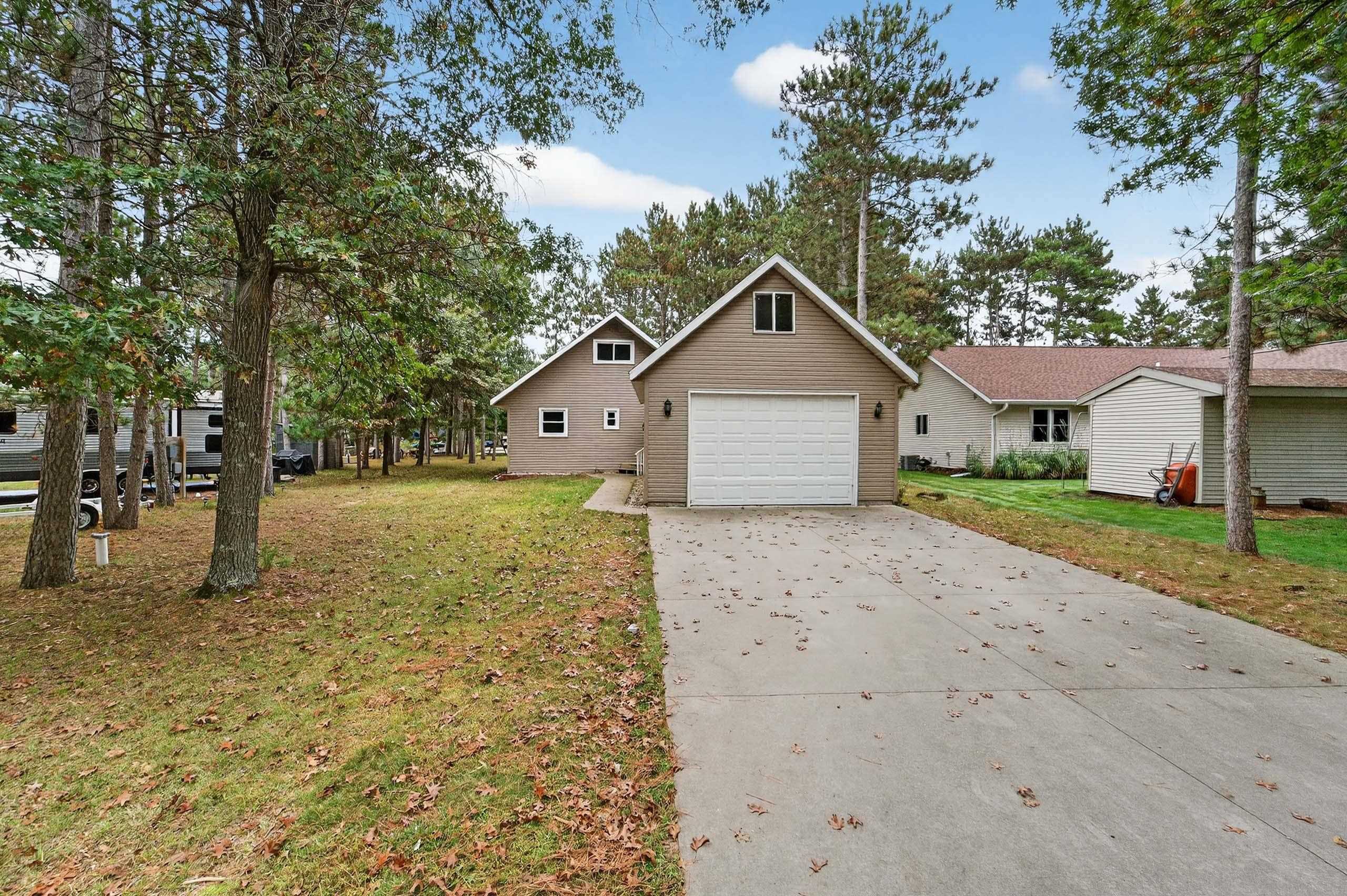 845 Kings Way