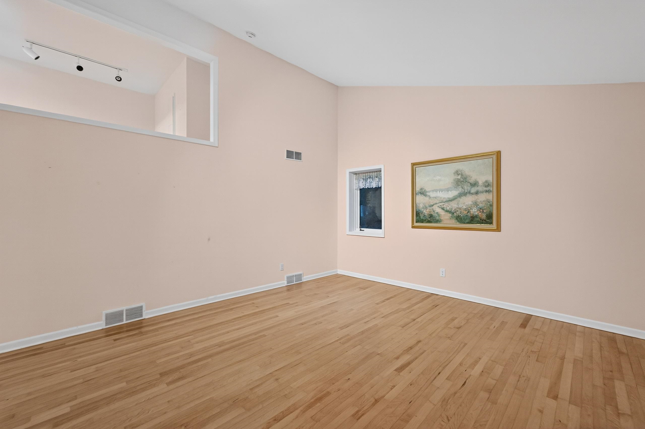 5824 Osmundsen Court