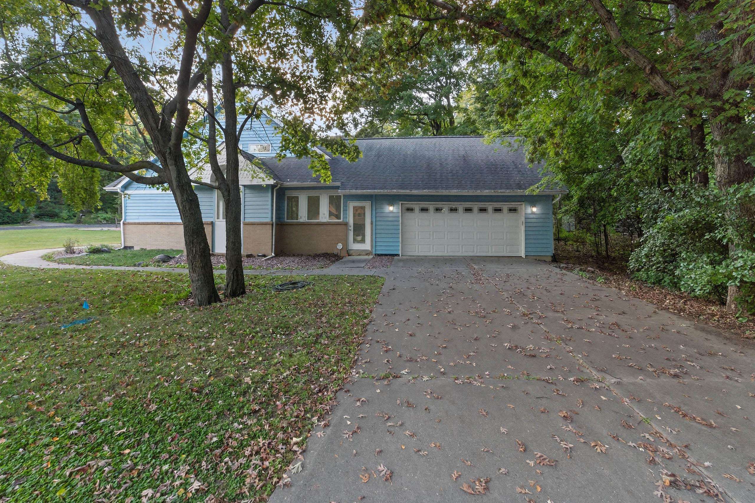 5824 Osmundsen Court