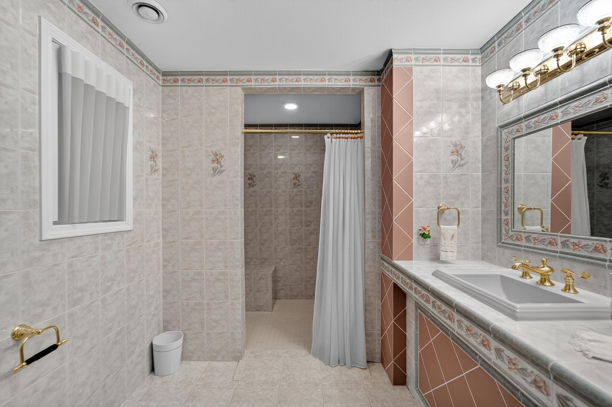 5824 Osmundsen Court
