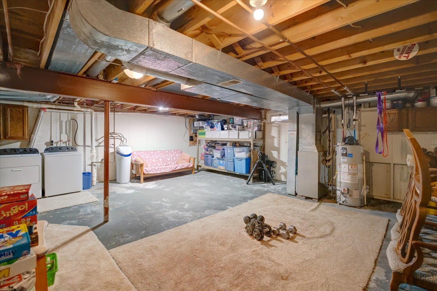 476 Basswood Avenue Unit: 476