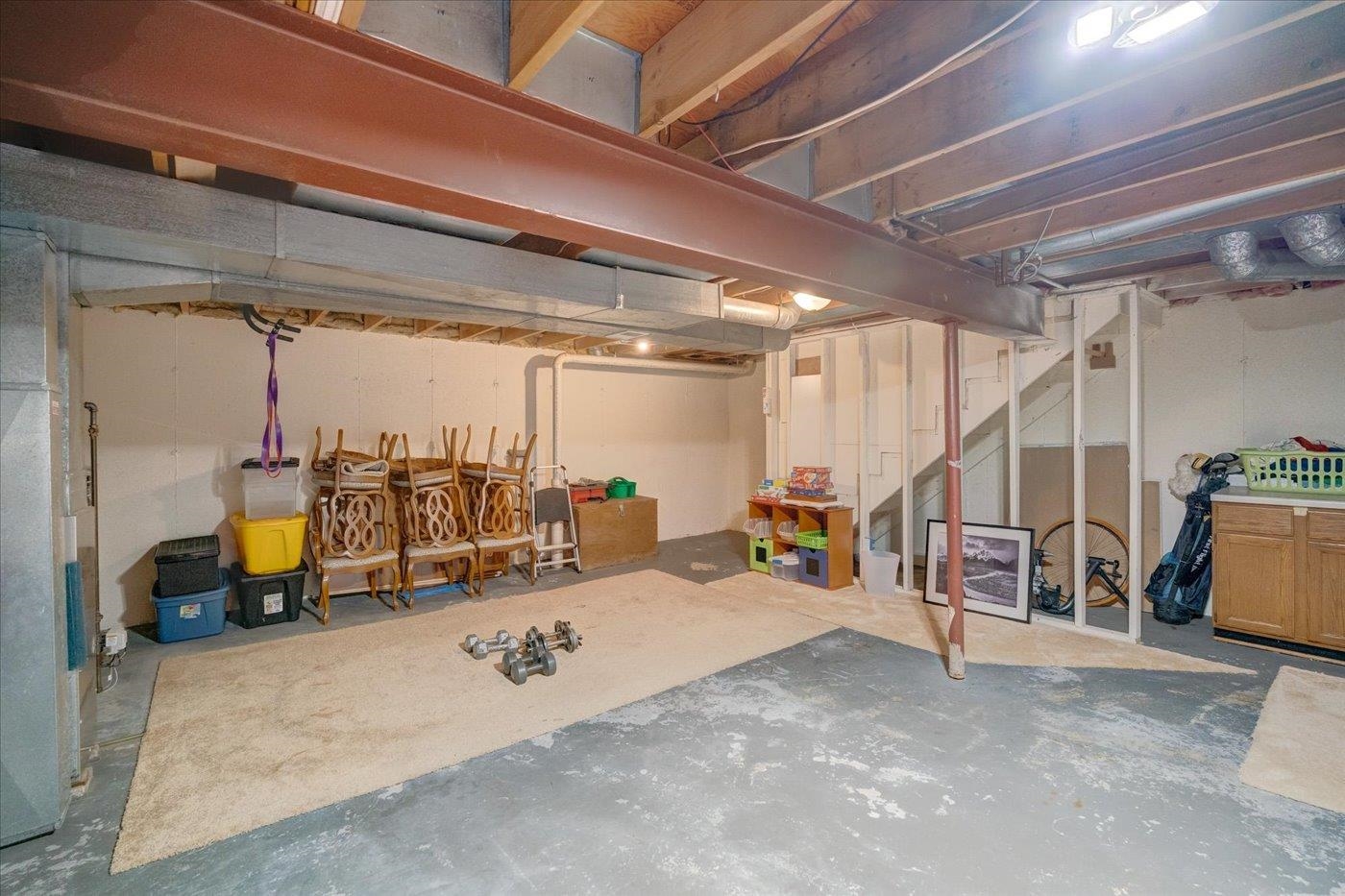 476 Basswood Avenue Unit: 476