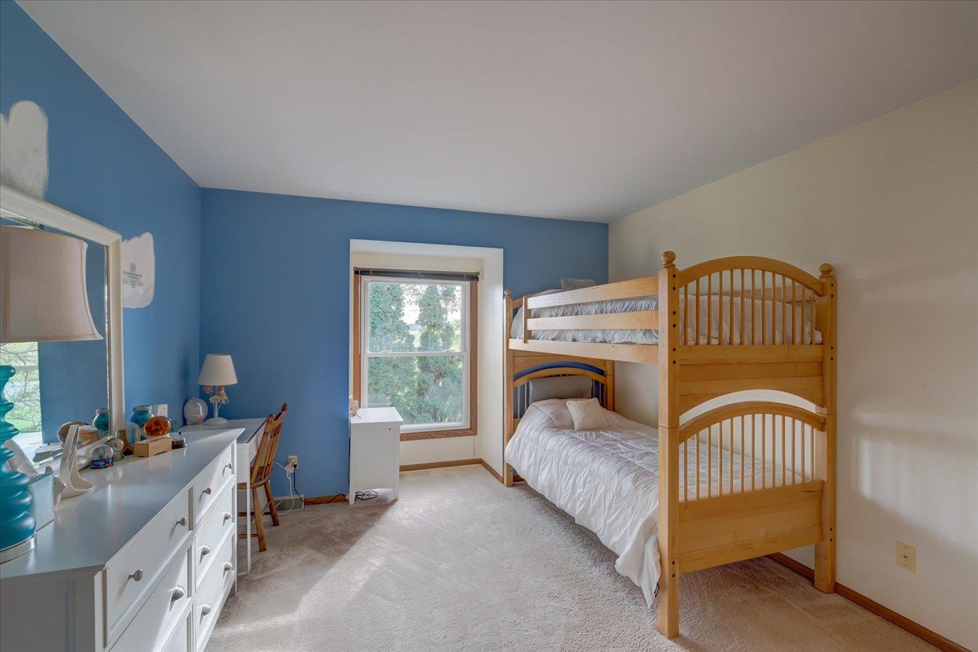 476 Basswood Avenue Unit: 476