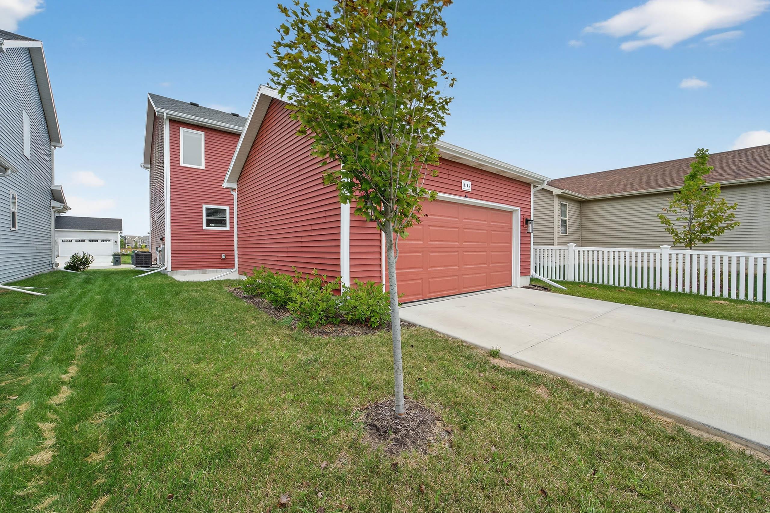 1185 Oak Knoll Road