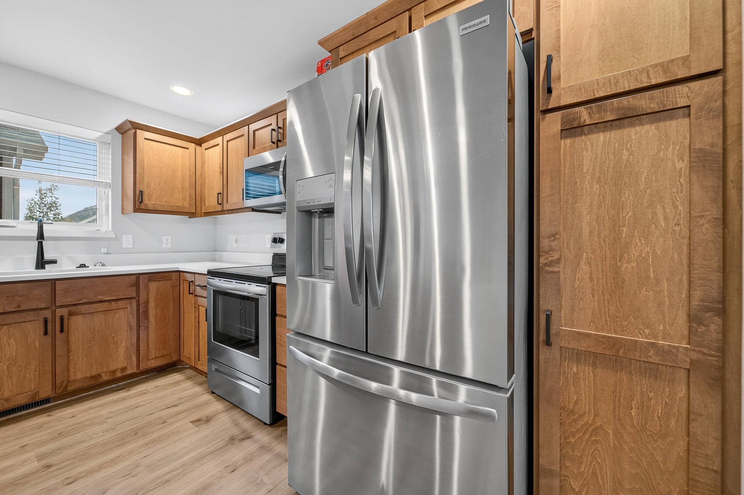 1185 Oak Knoll Road