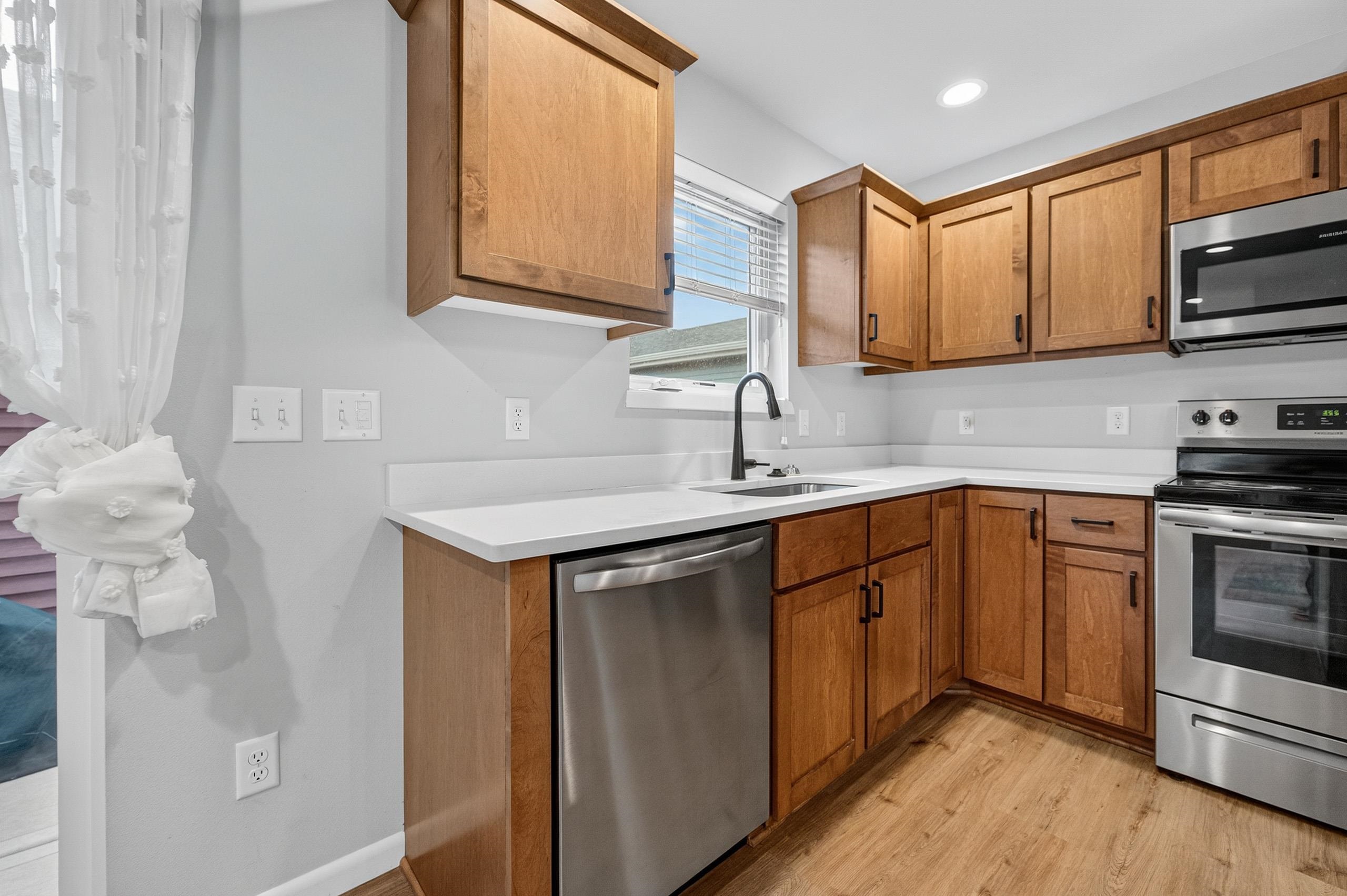 1185 Oak Knoll Road
