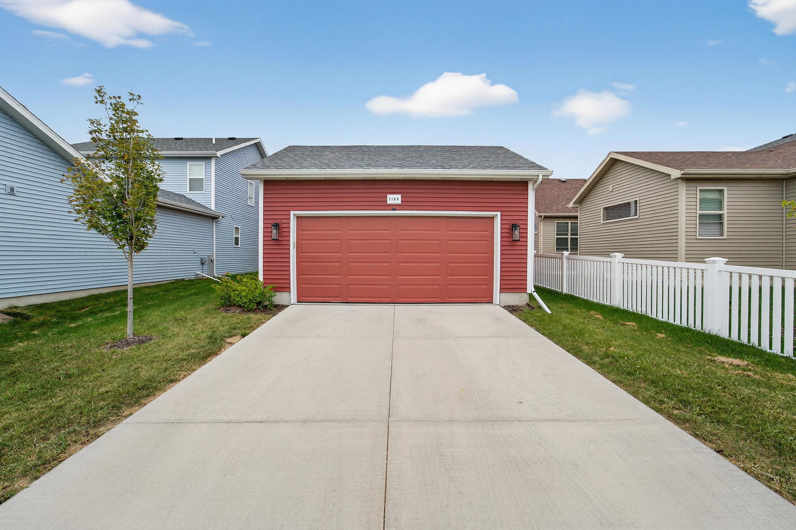 1185 Oak Knoll Road