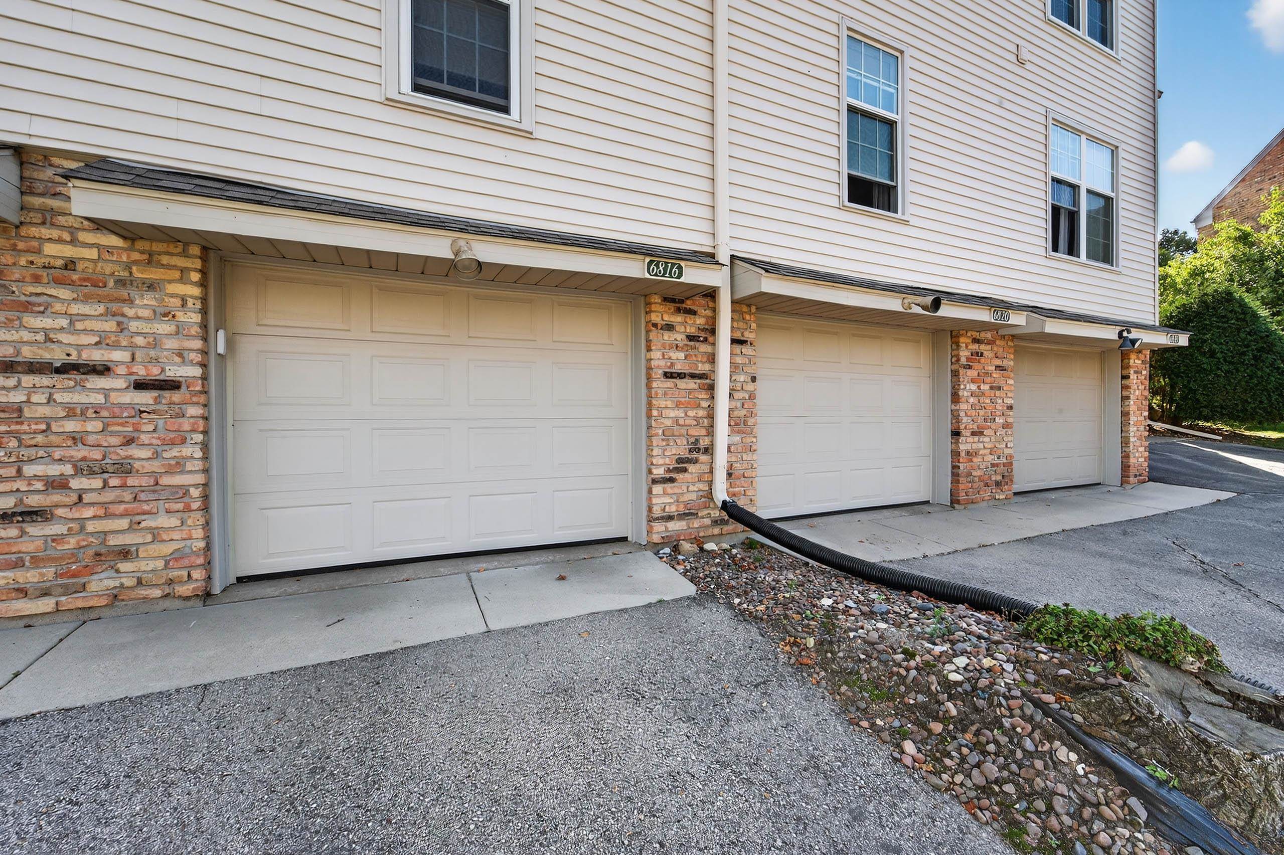 6816 Old Sauk Court