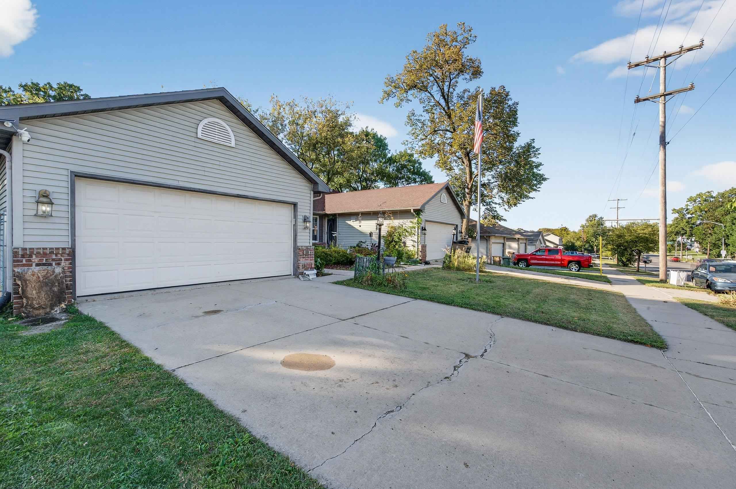 1010 N Thompson Drive