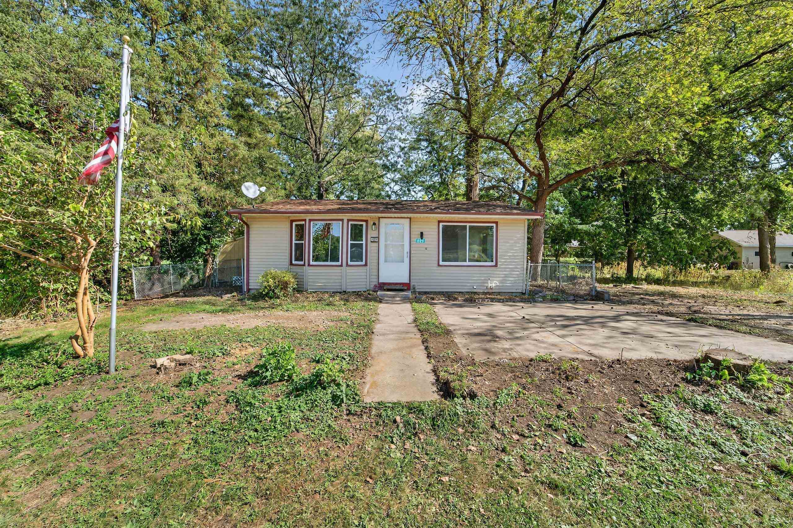 409 W Bridge Street