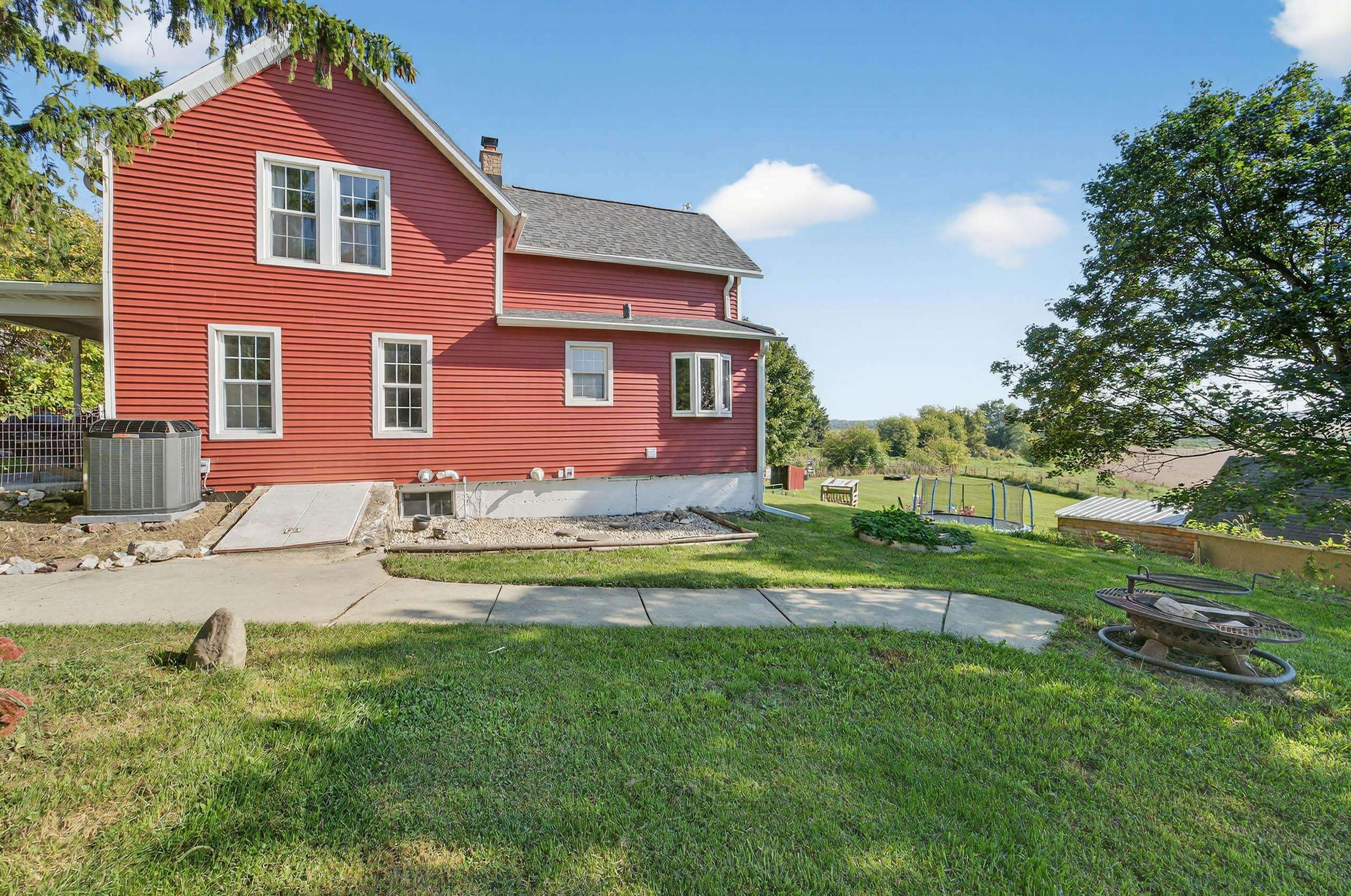 5010 Ridge Road