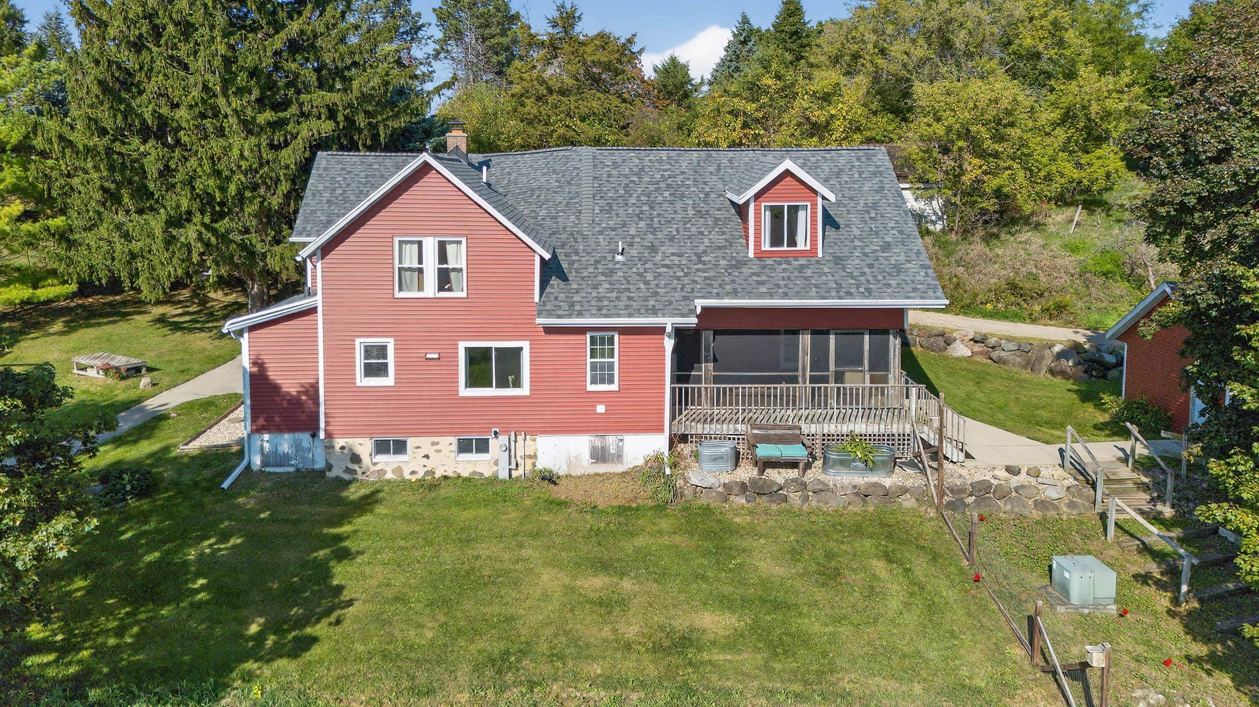 5010 Ridge Road