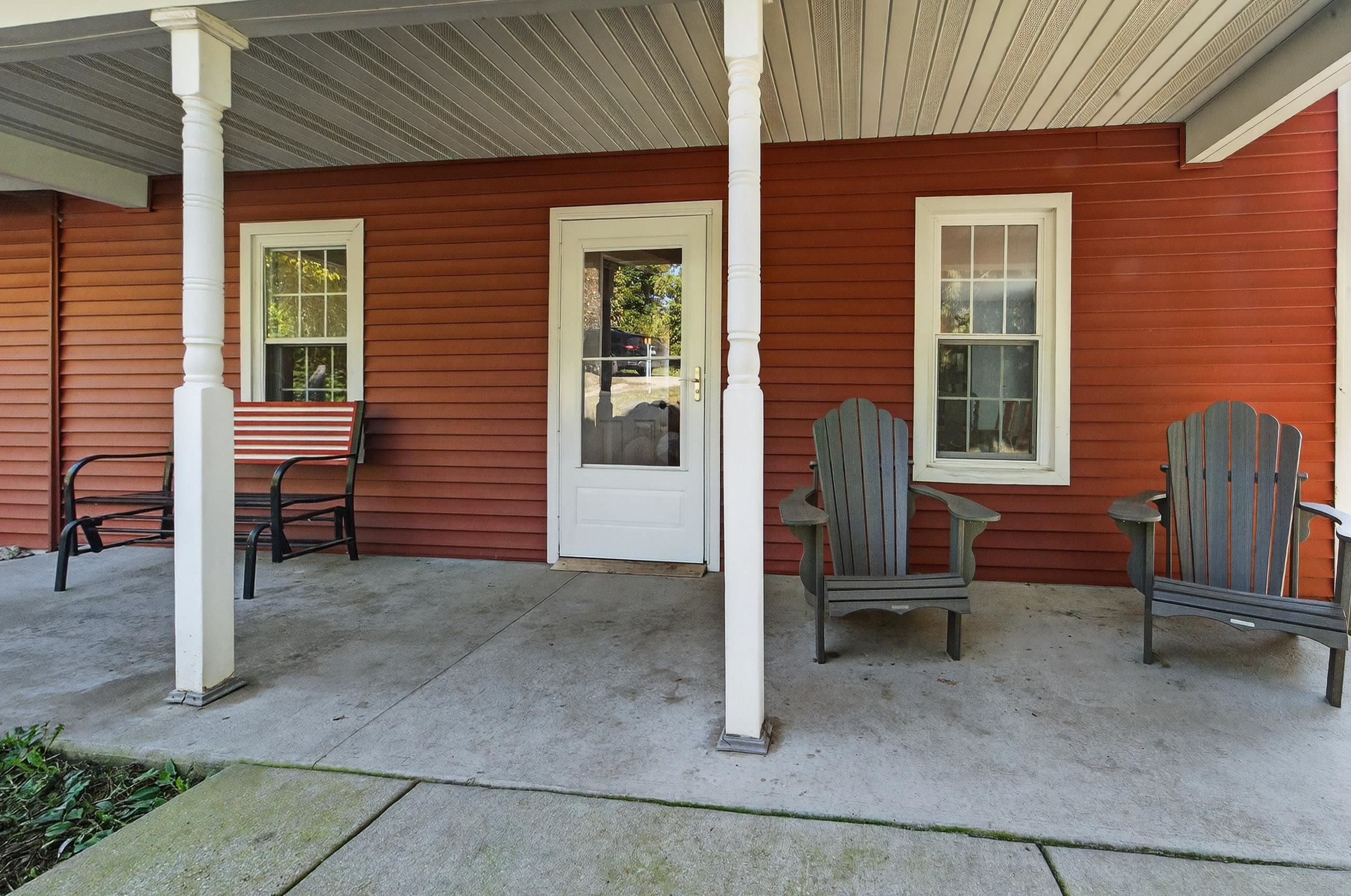 5010 Ridge Road