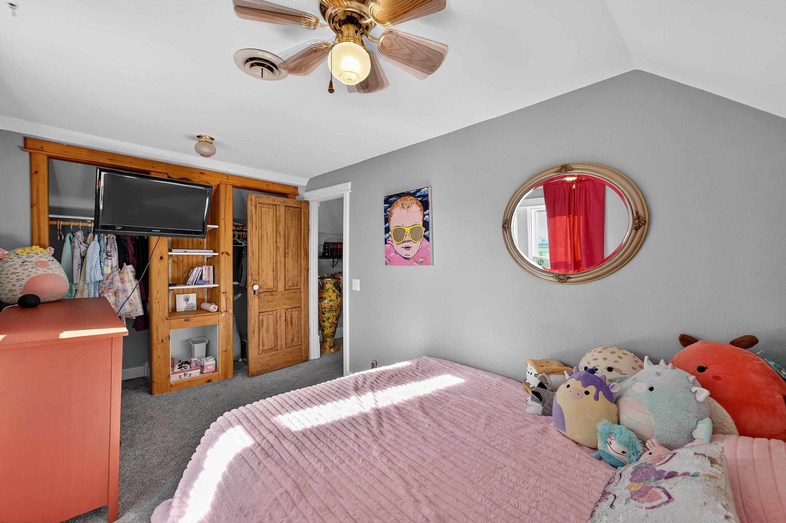 5010 Ridge Road